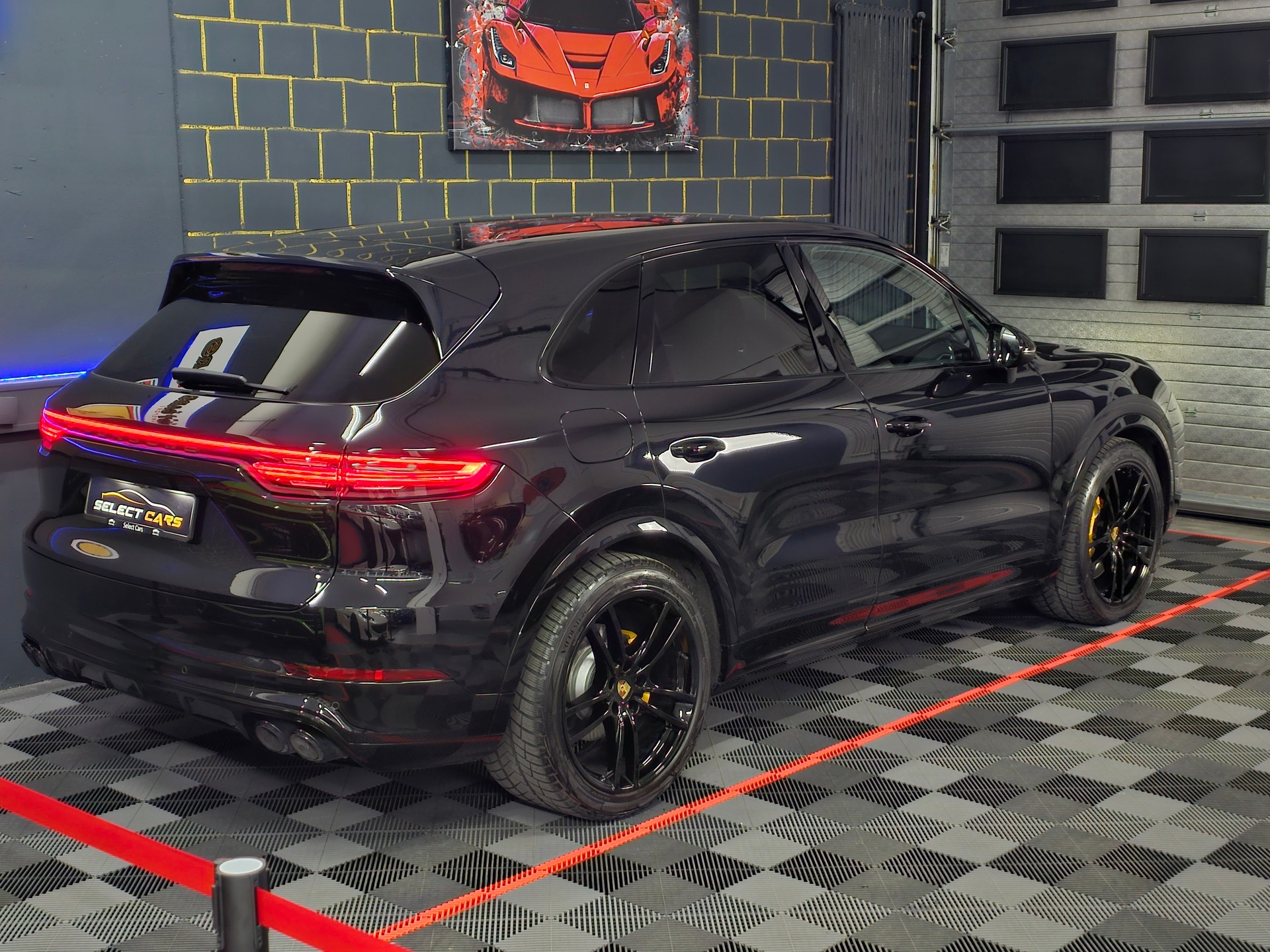 PORSCHE Cayenne S Turbo Look-image-2