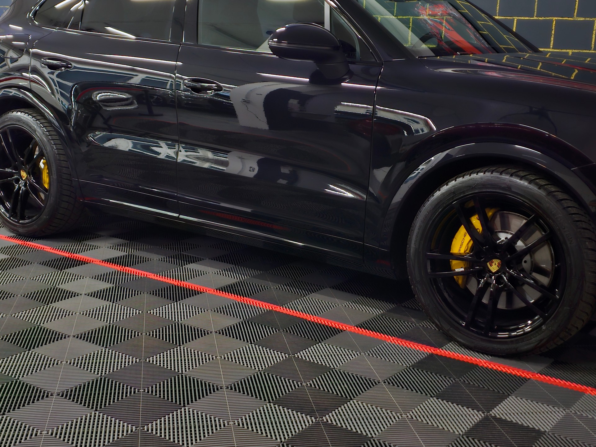 PORSCHE Cayenne S Turbo Look-image-13