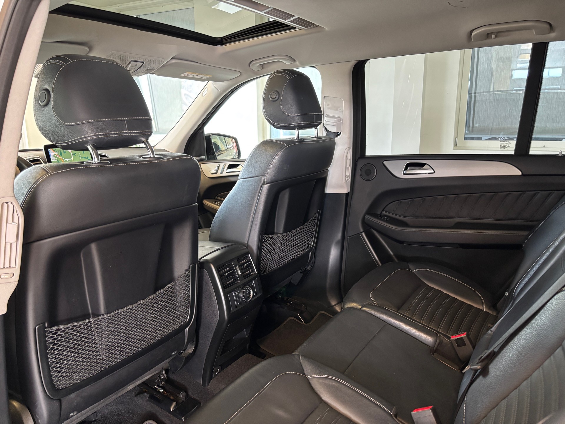 MERCEDES-BENZ GLS 350 d AMG-LINE 4Matic 9G-TRONIC-image-14