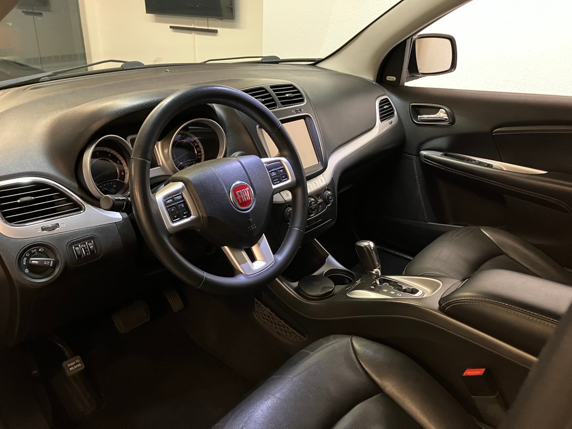 FIAT Freemont 2.0 MJ Lounge AWD Automat-image-10