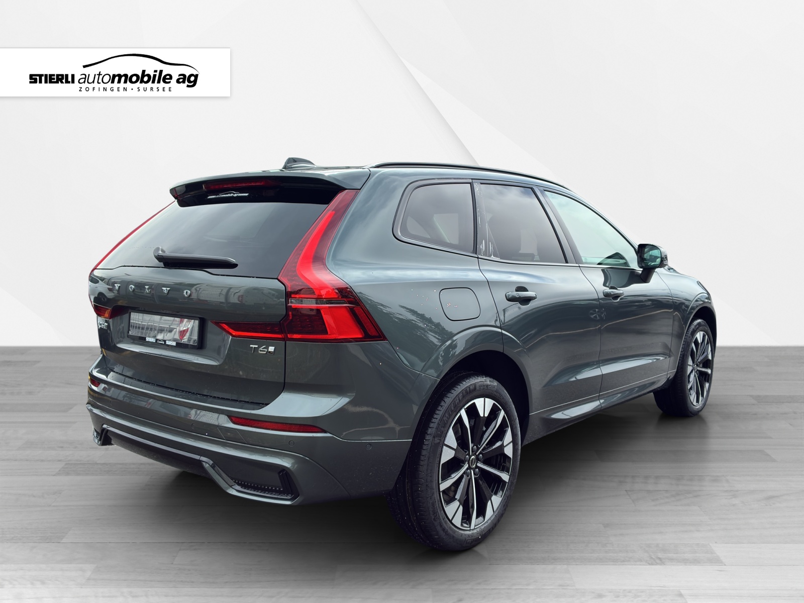 VOLVO XC60 2.0 T6 TE Ultra Dark eAWD-image-4