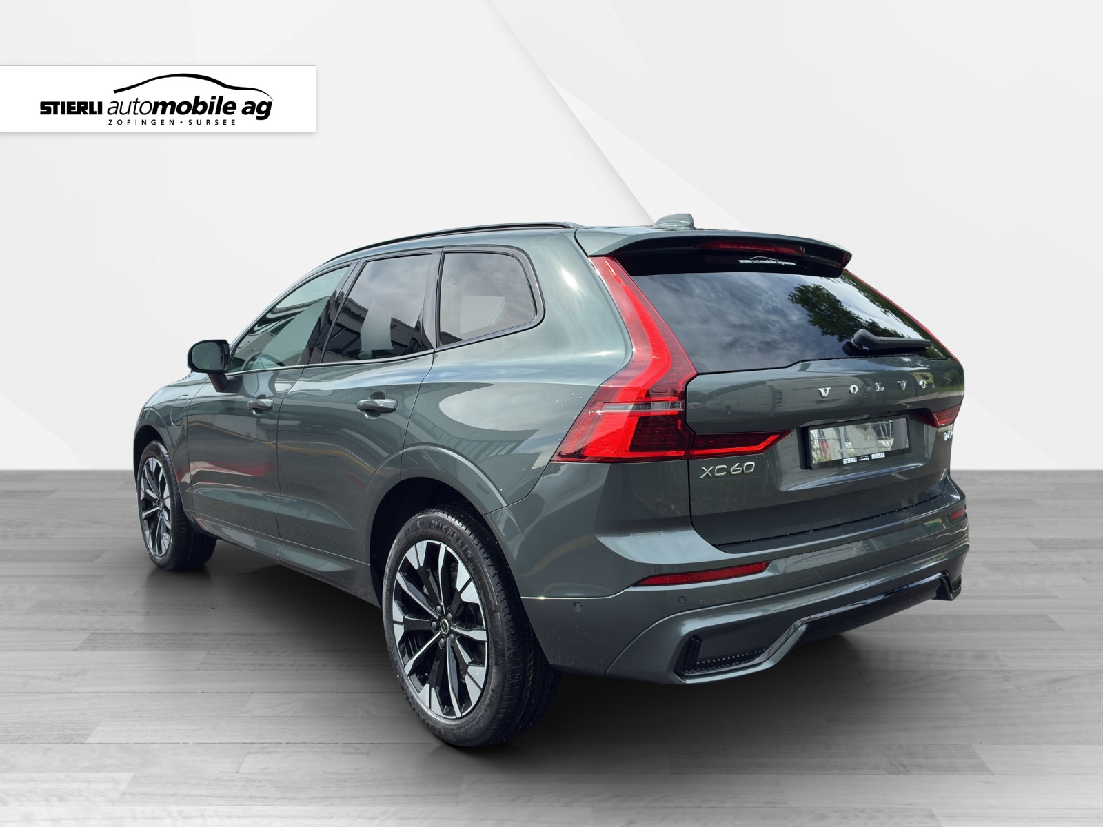 VOLVO XC60 2.0 T6 TE Ultra Dark eAWD-image-6