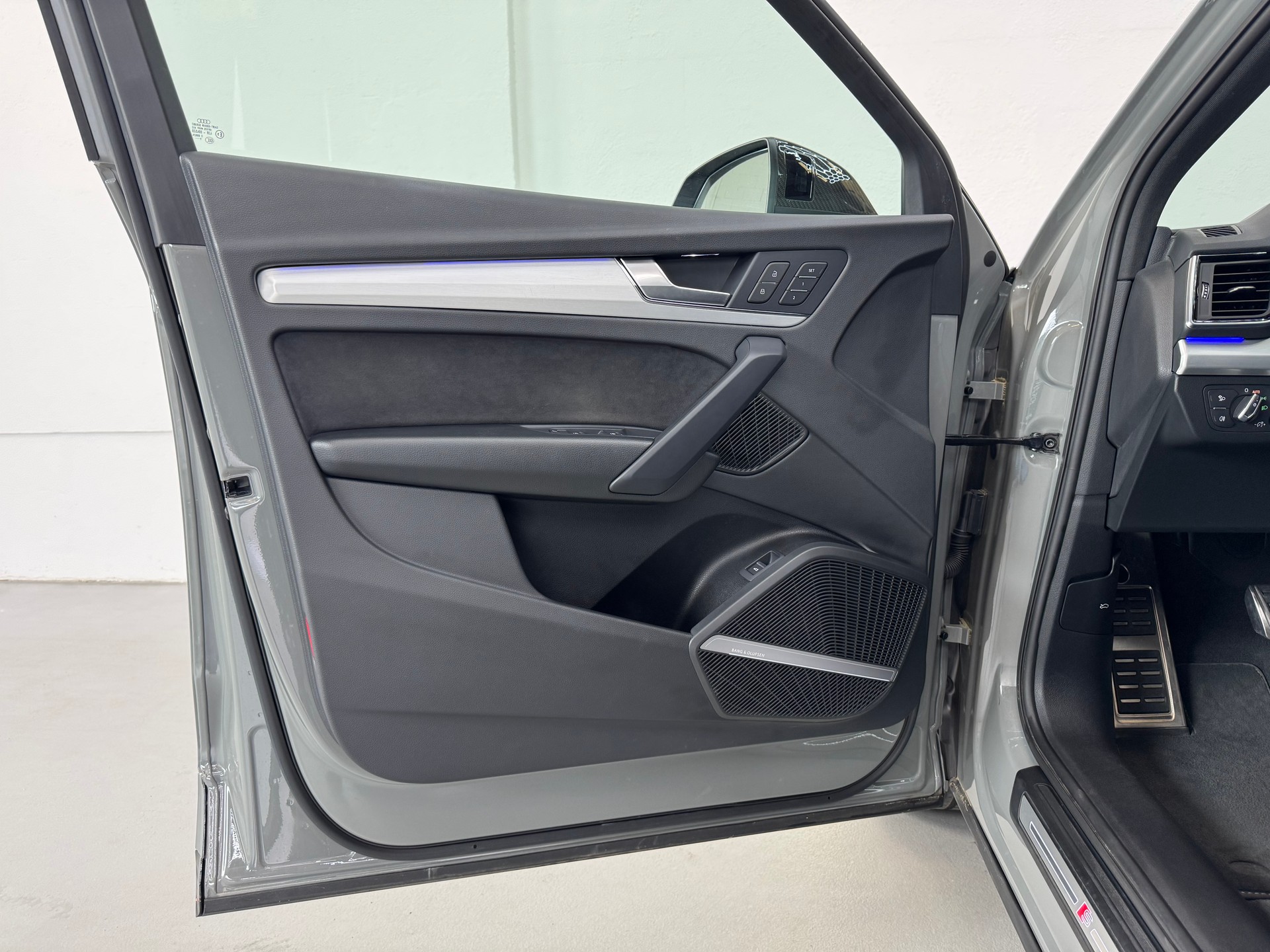 AUDI Q5 Sportback 45 TFSI S line quattro S-tronic-image-25