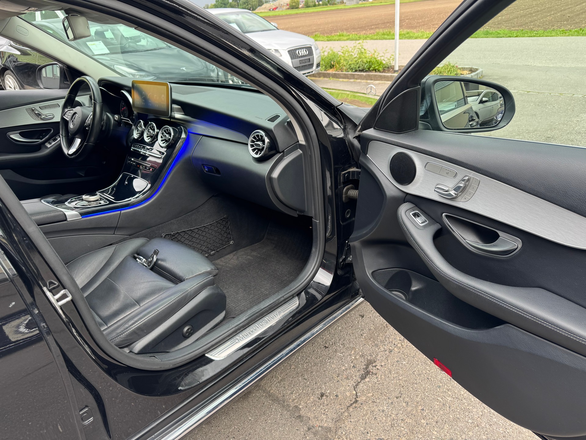 MERCEDES-BENZ C 250 BlueTEC Exclusive 4Matic 9G-Tronic-image-15