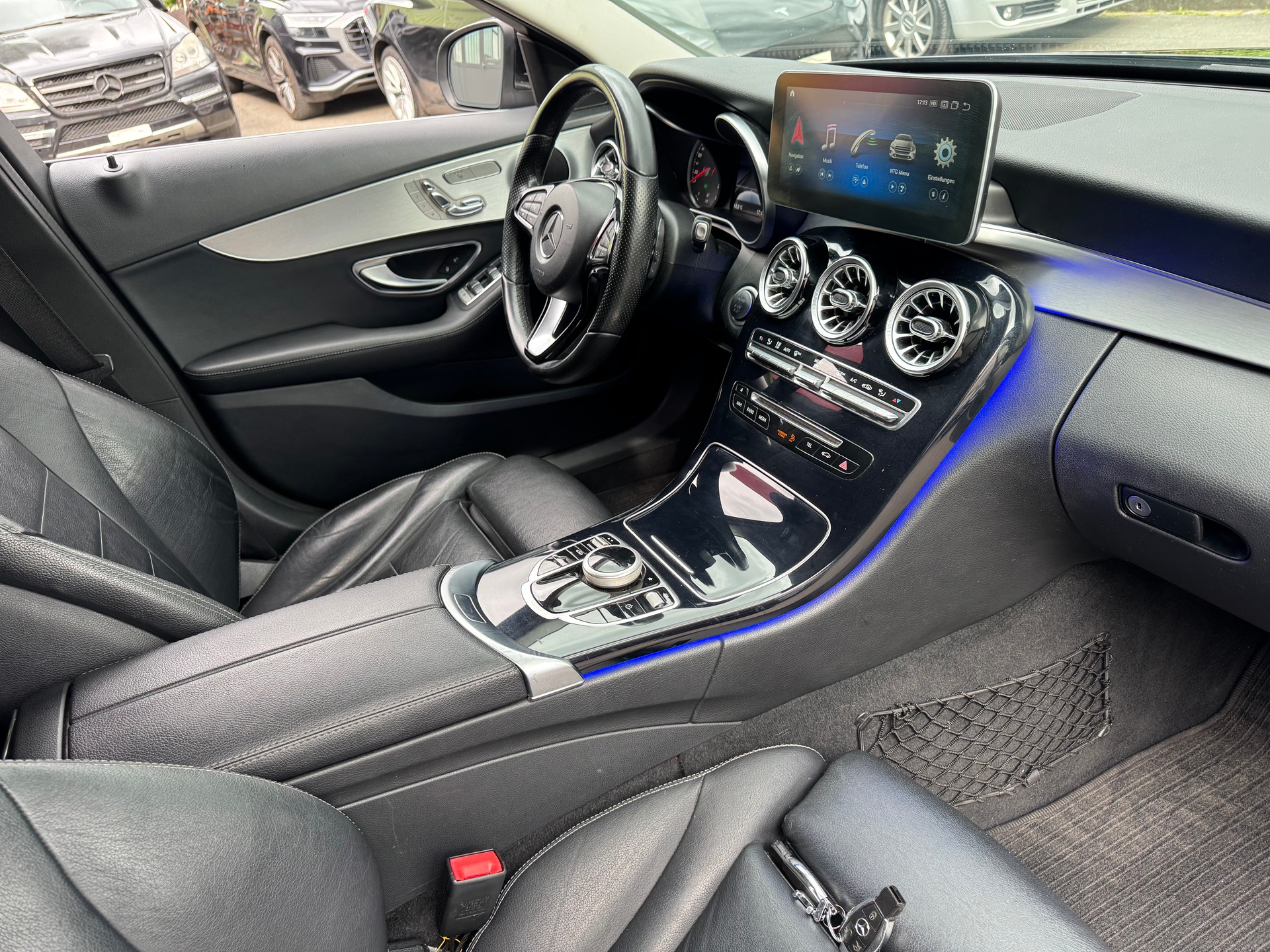 MERCEDES-BENZ C 250 BlueTEC Exclusive 4Matic 9G-Tronic-image-14