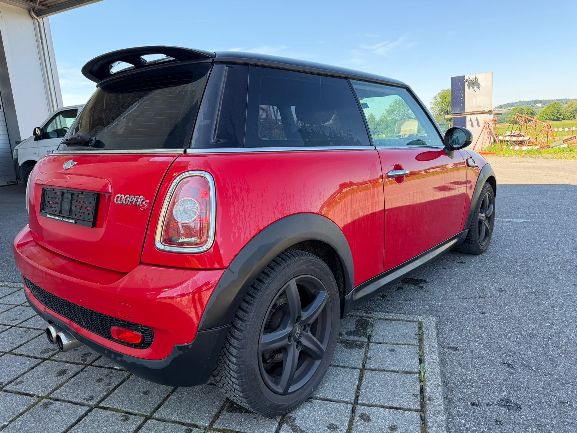 MINI Cooper S-image-9