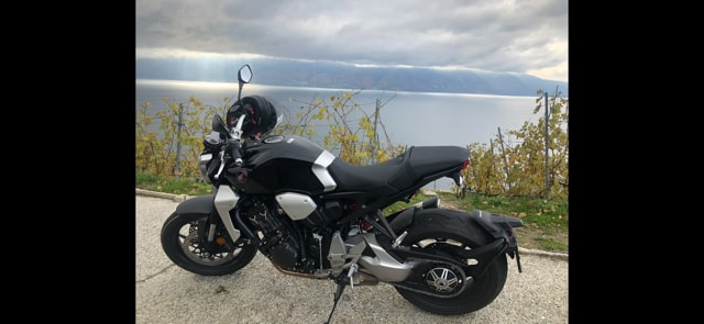 HONDA CB 1000 R ABS-image-4
