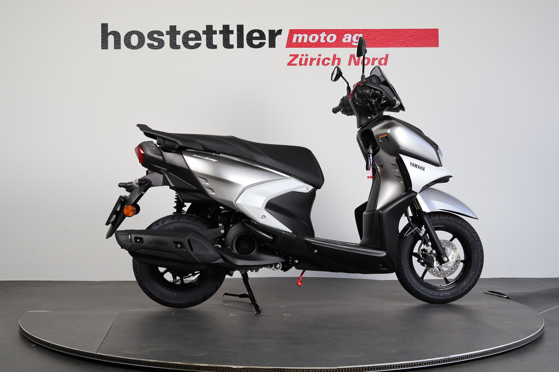 YAMAHA RayZR-image-1