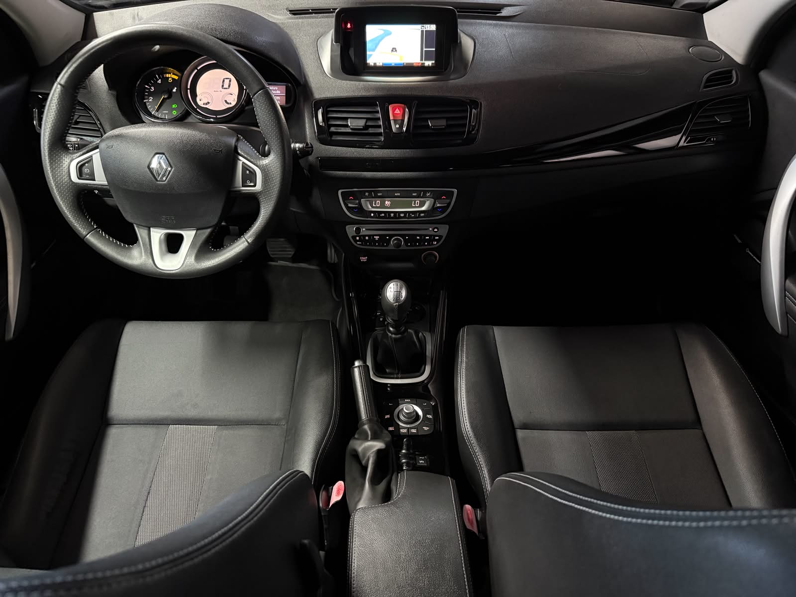 RENAULT Mégane 1.9 dCi Dynamique-image-13