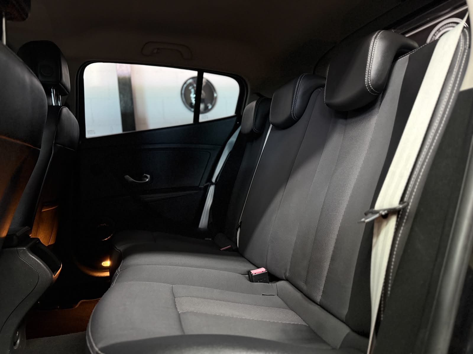 RENAULT Mégane 1.9 dCi Dynamique-image-6
