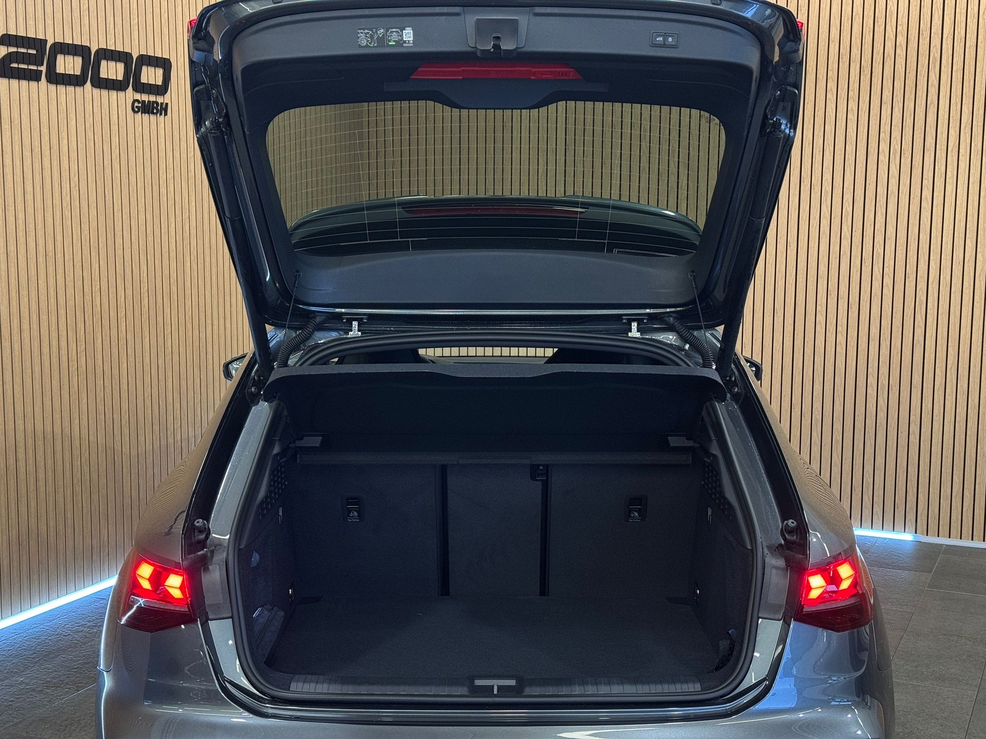 AUDI RS3 Sportback 2.5 TSI quattro S-tronic *Daytonagrau*-image-7