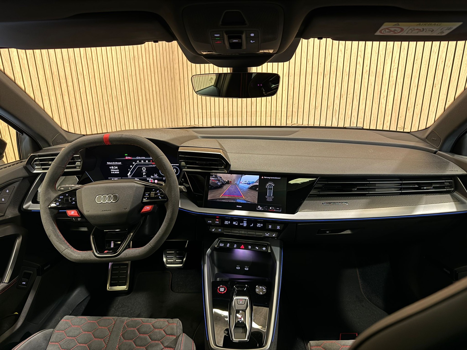 AUDI RS3 Sportback 2.5 TSI quattro S-tronic *Daytonagrau*-image-11