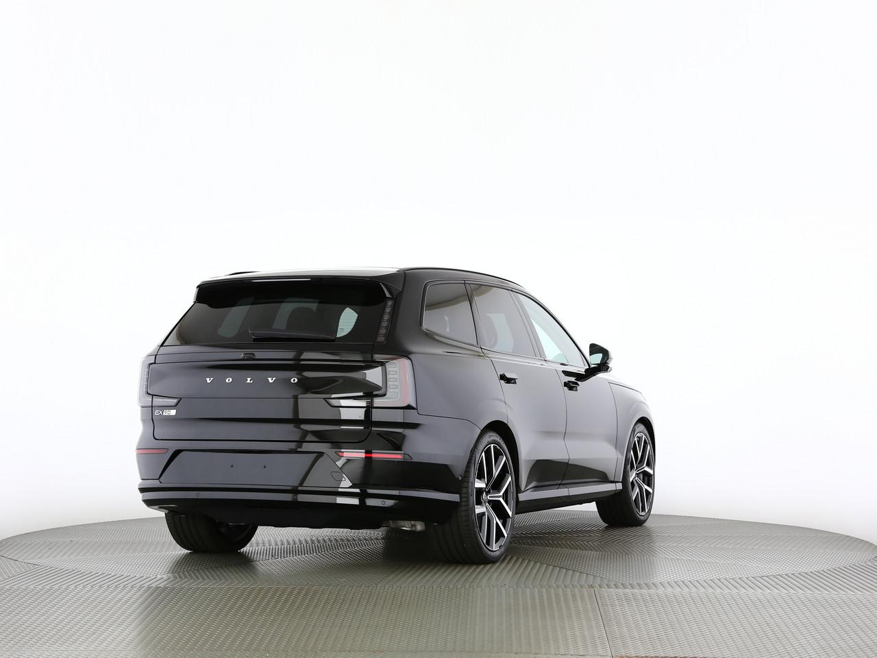 VOLVO EX90 Twin Performance Ultra AWD-showroom-element-1