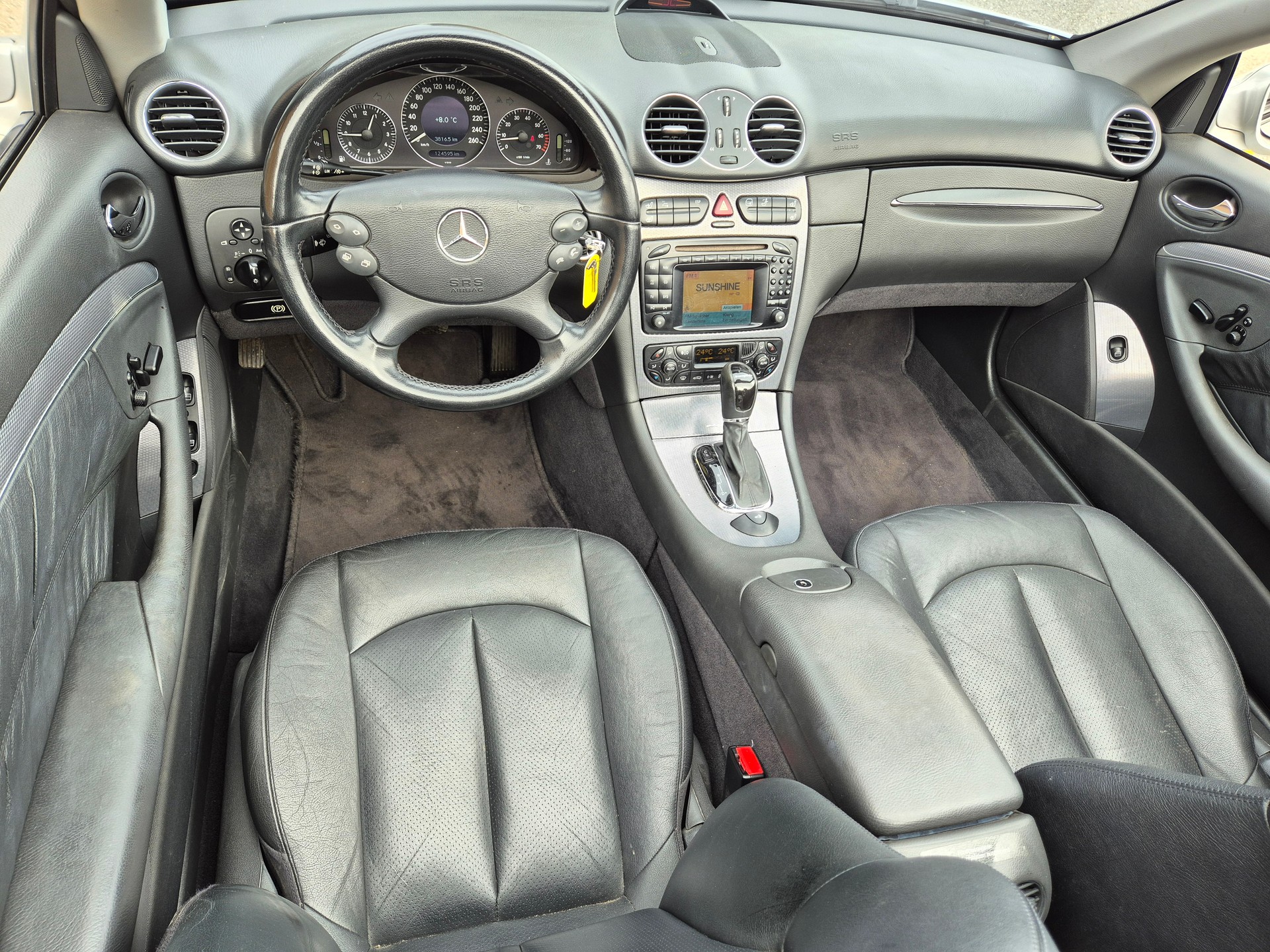 MERCEDES-BENZ CLK 320 Avantgarde Automatic-image-6