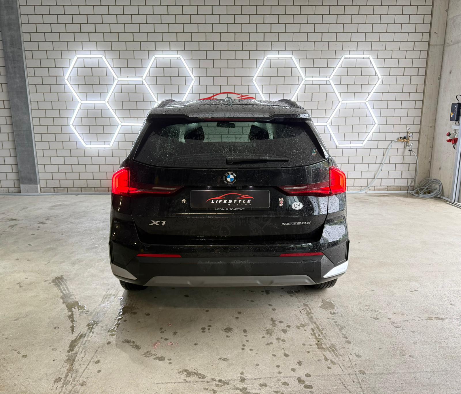 BMW X1 xDrive 20d 48V-image-3