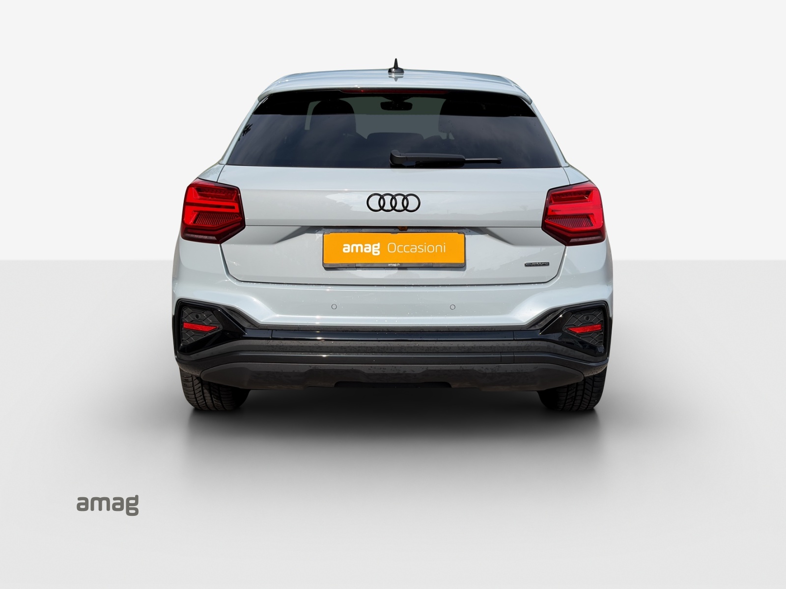 AUDI Q2 40 TFSI S line Attraction quattro S-tronic-showroom-element-3