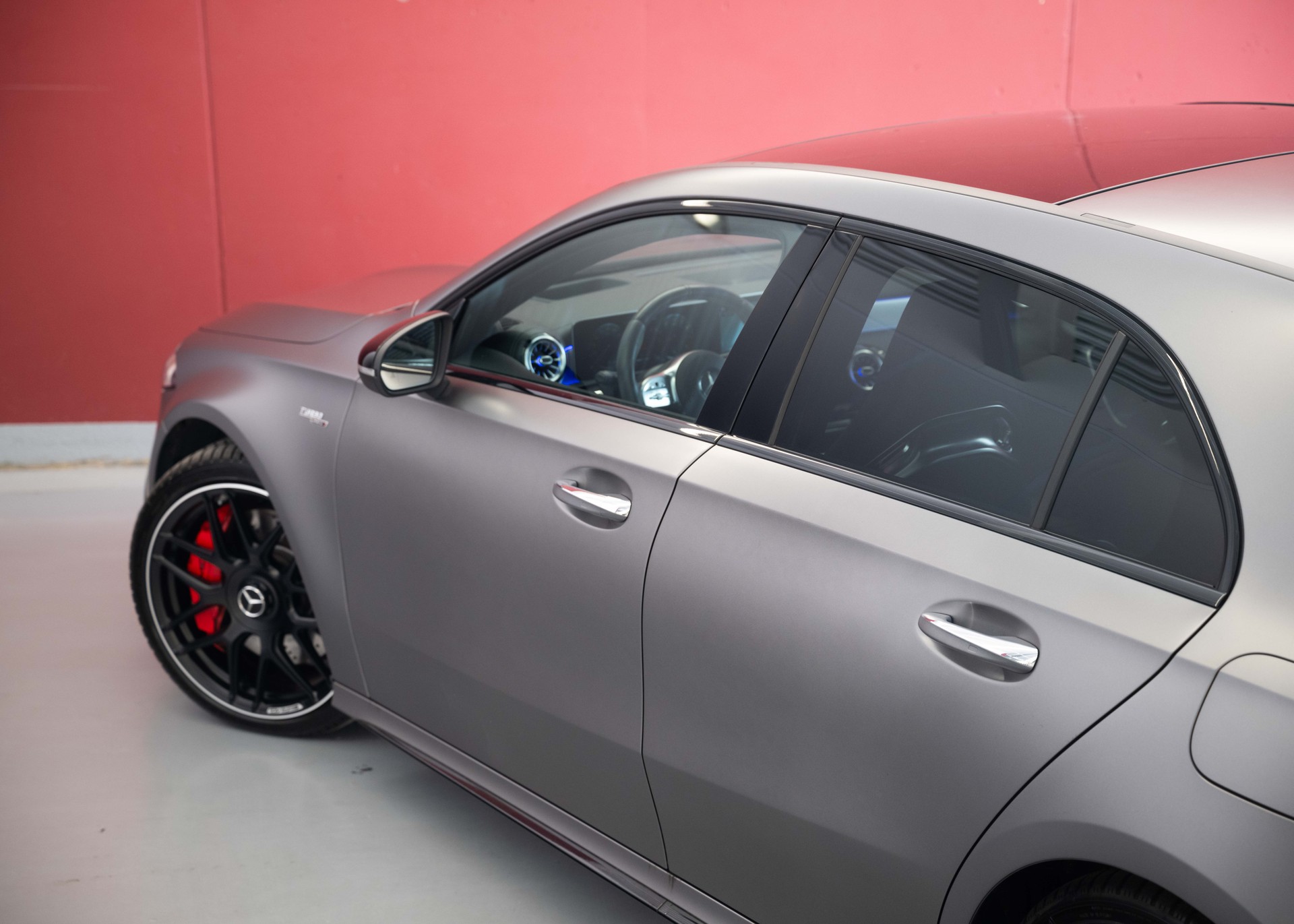 MERCEDES-BENZ A 45 S AMG (Swiss car, sublime condition, Performance seats, Premium Plus Package)-image-11