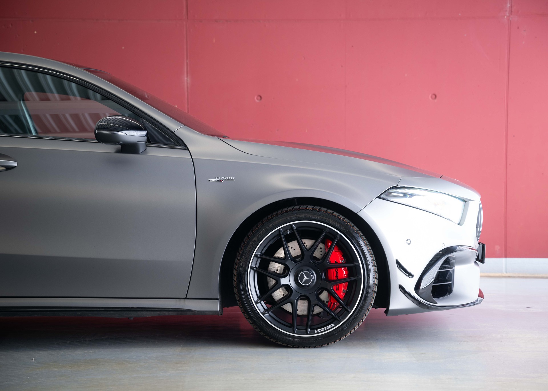 MERCEDES-BENZ A 45 S AMG (Swiss car, sublime condition, Performance seats, Premium Plus Package)-image-8
