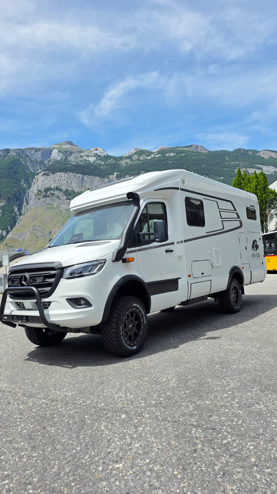 HYMER MLT 580 4x4 by capricorntrucks.ch