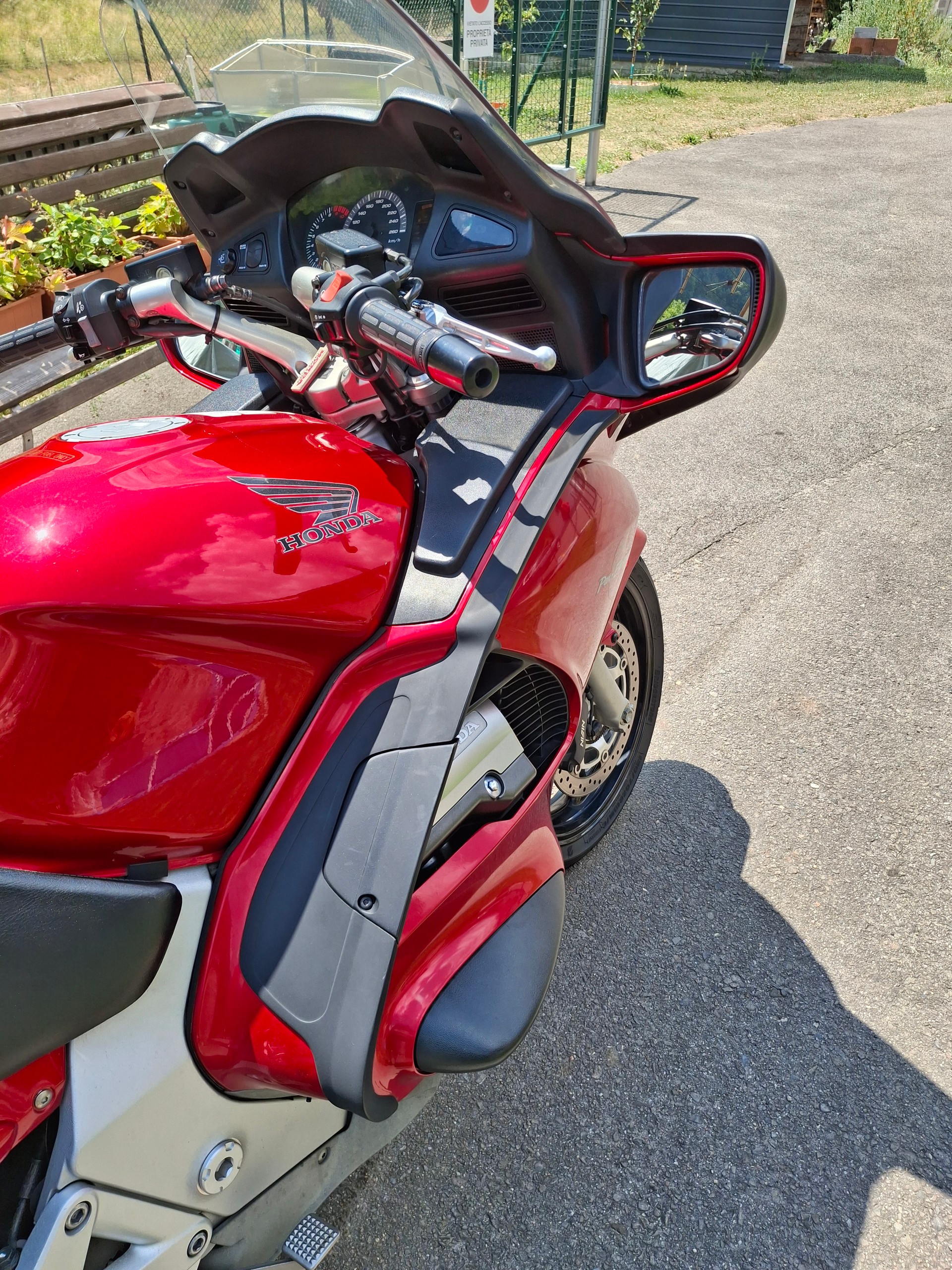 HONDA ST 1300 ABS Pan-European-image-5