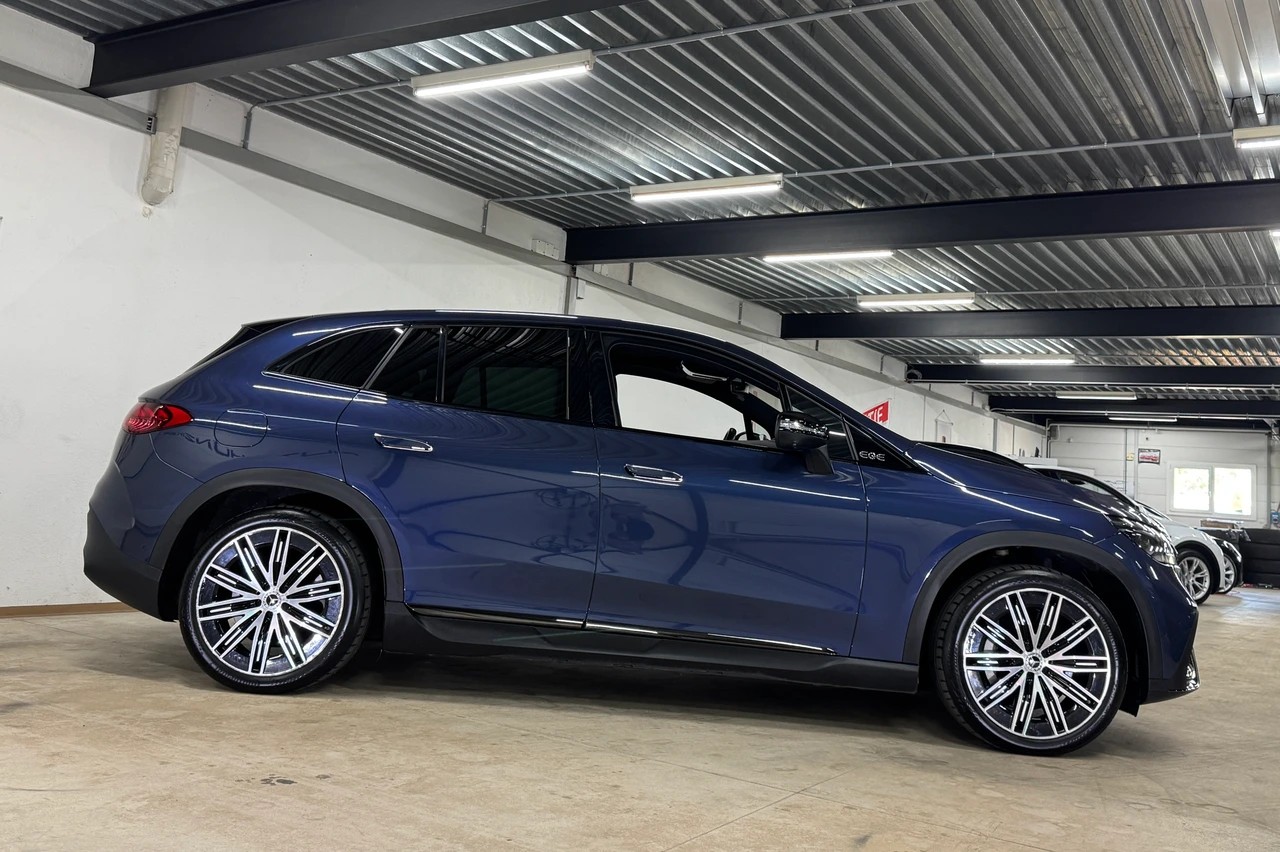 MERCEDES-BENZ EQE SUV 500 4 Matic AMG Executive Edition 408PS / 96kWh-showroom-element-3