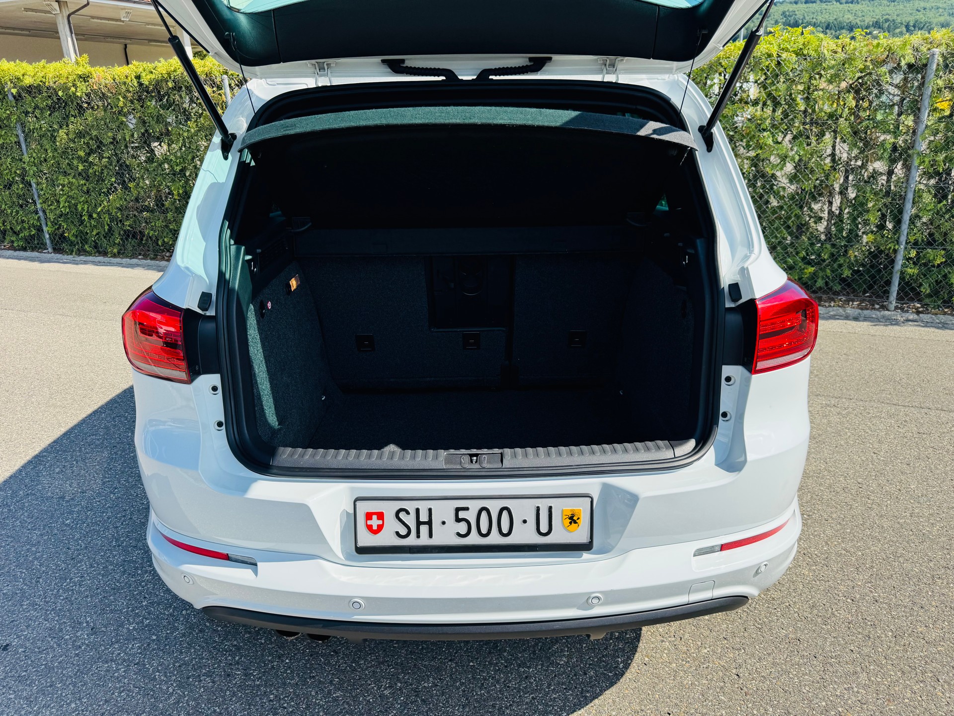 VW Tiguan 2.0 TSI Cup R-Line 4Motion DSG-image-14