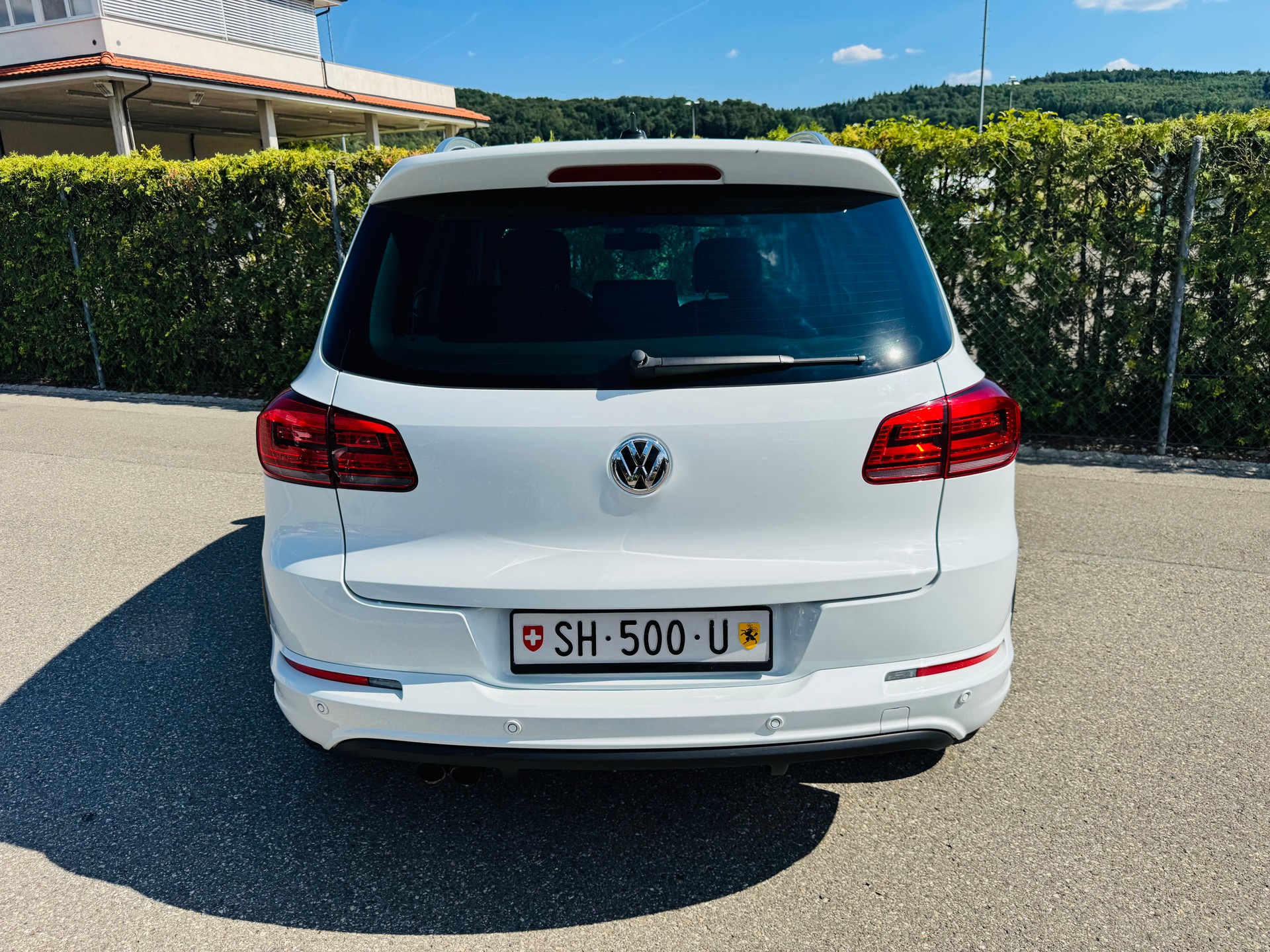 VW Tiguan 2.0 TSI Cup R-Line 4Motion DSG-image-5