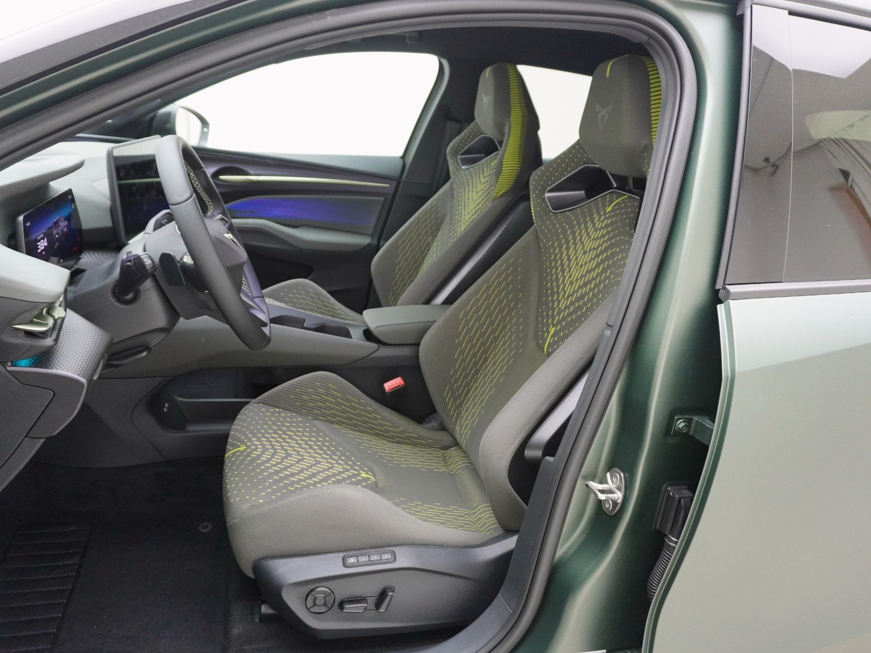 CUPRA Raval VZ 52 kWh EXTREME-image-11