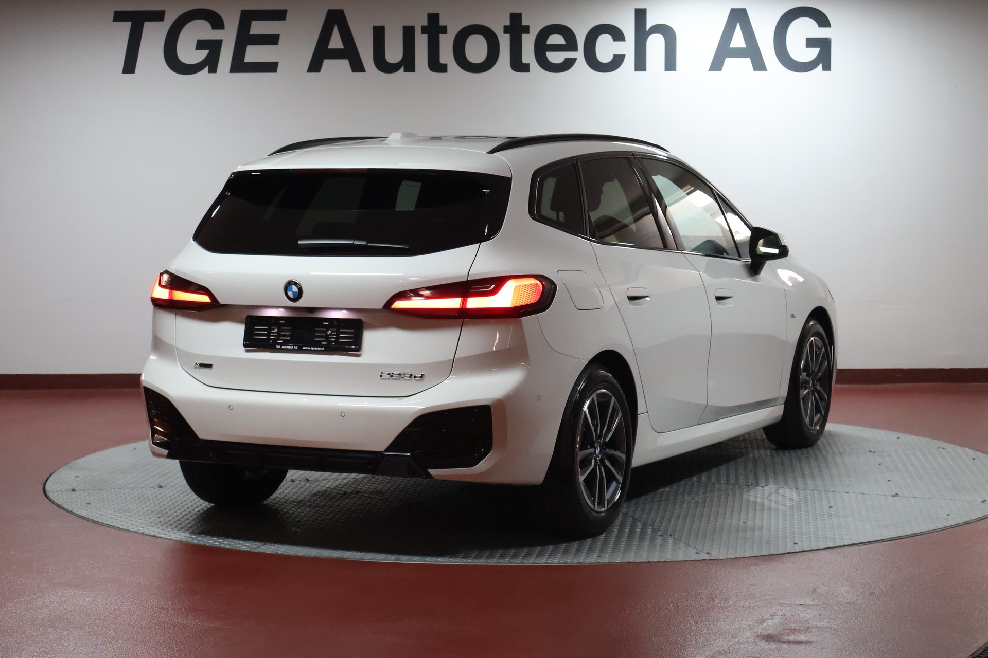 BMW 223d Active Tourer xDrive M Sport DKG-image-19