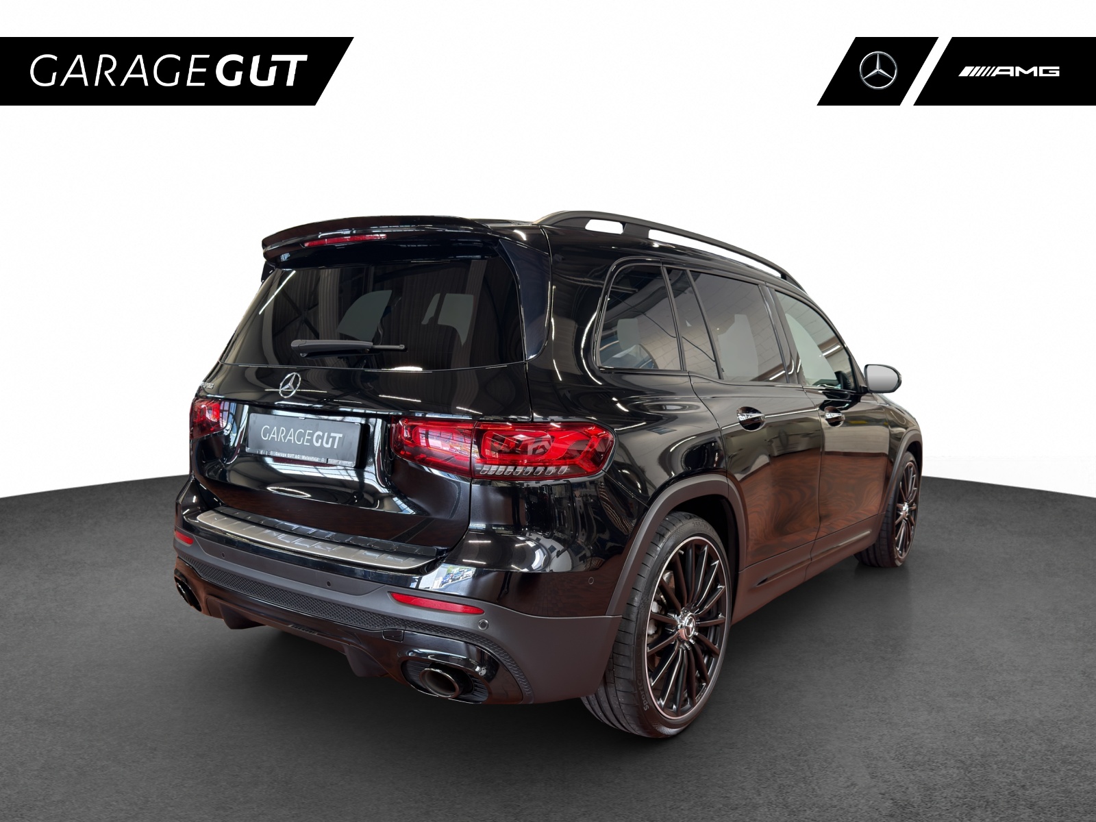MERCEDES-BENZ GLB 35 AMG 4 MATIC-image-4