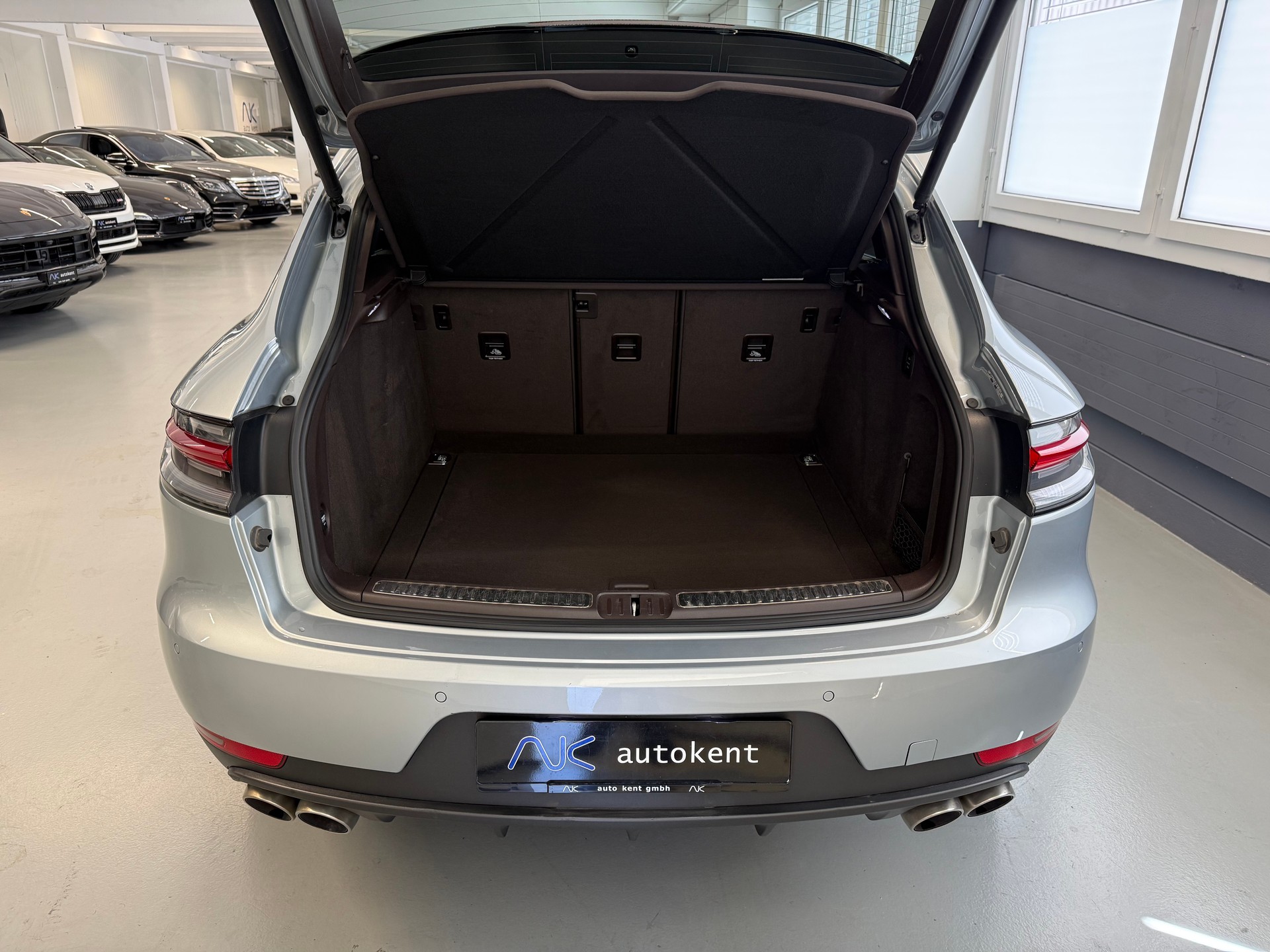 PORSCHE Macan S PDK-image-5
