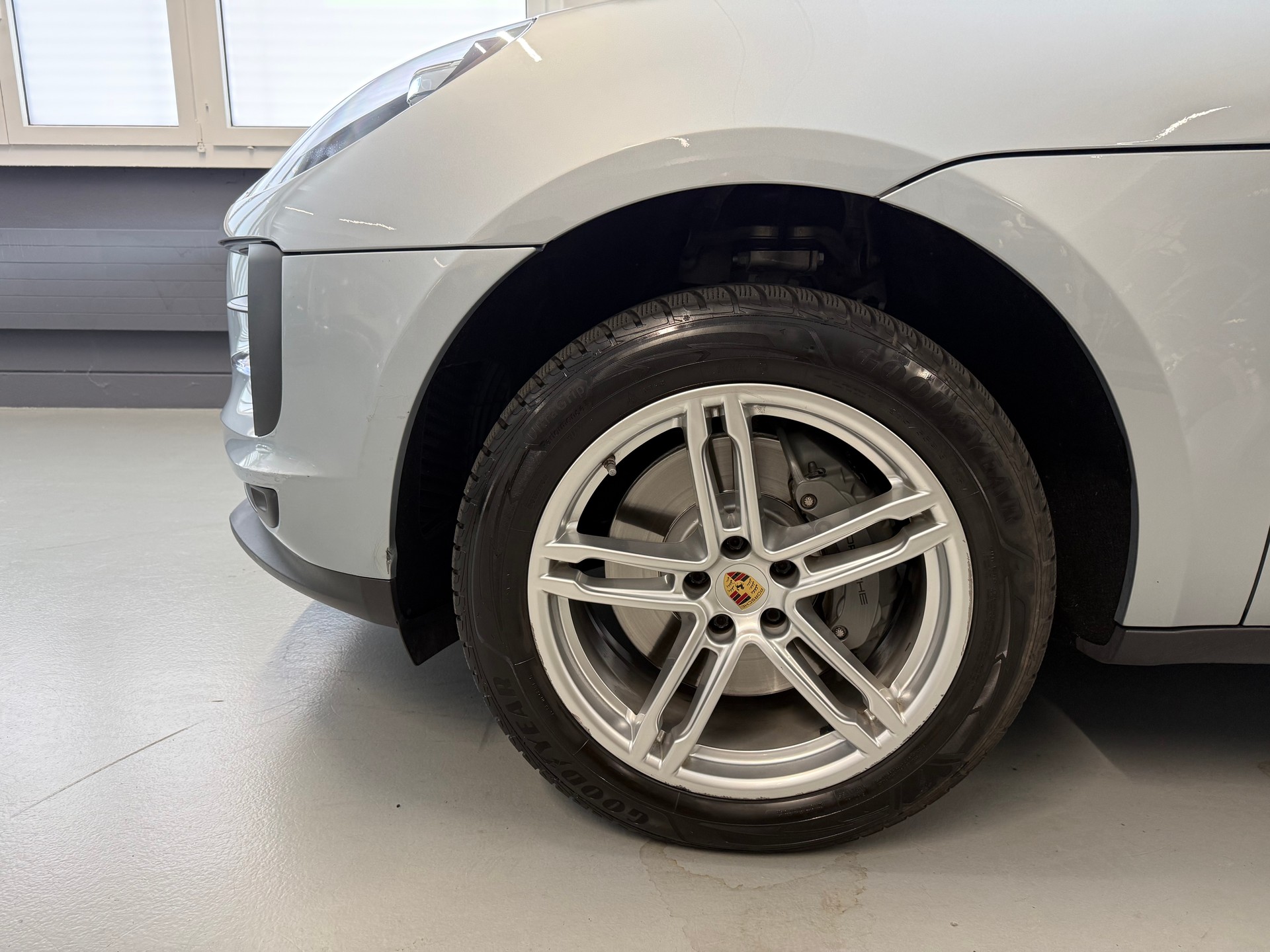 PORSCHE Macan S PDK-image-20