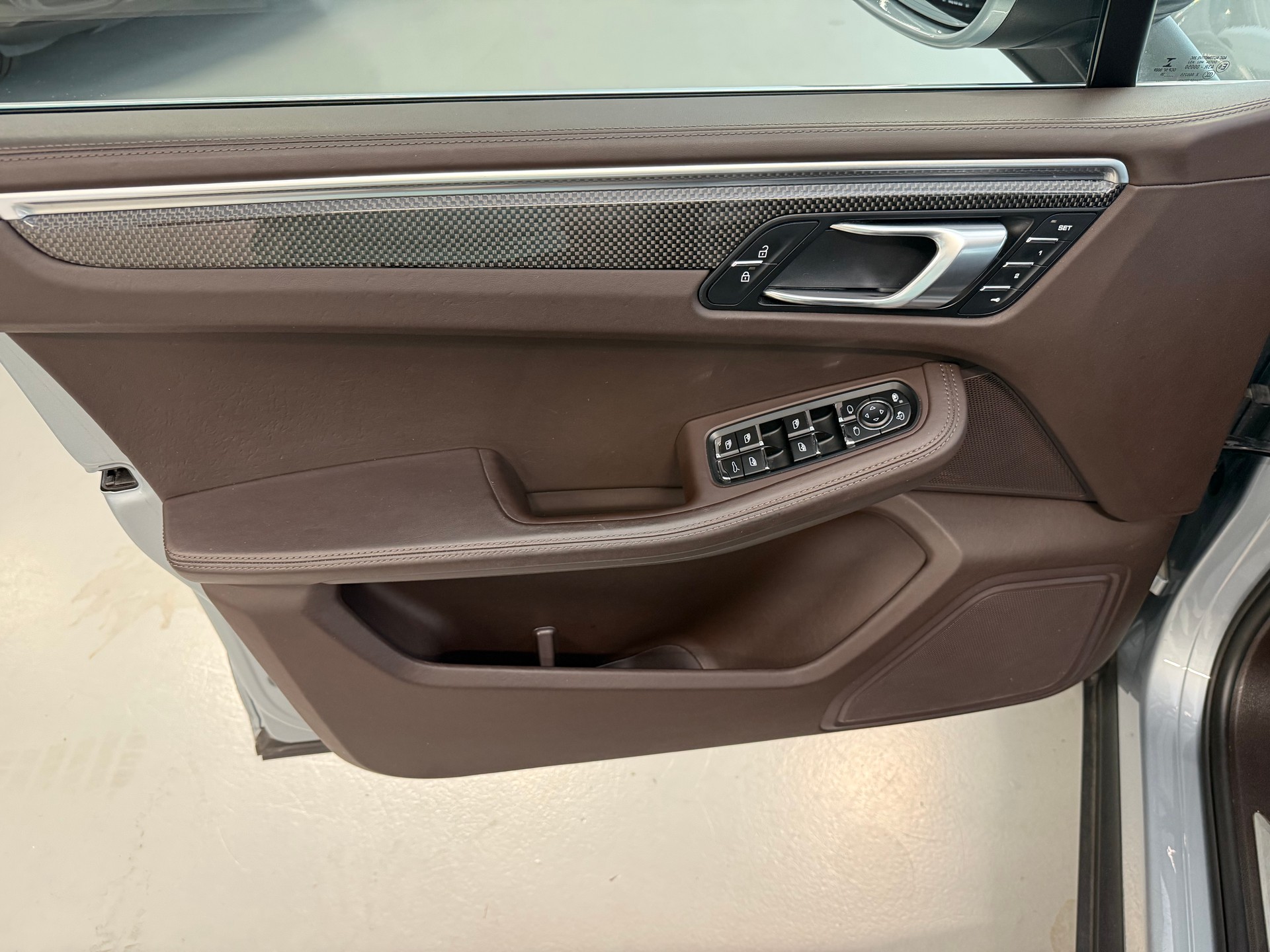 PORSCHE Macan S PDK-image-13