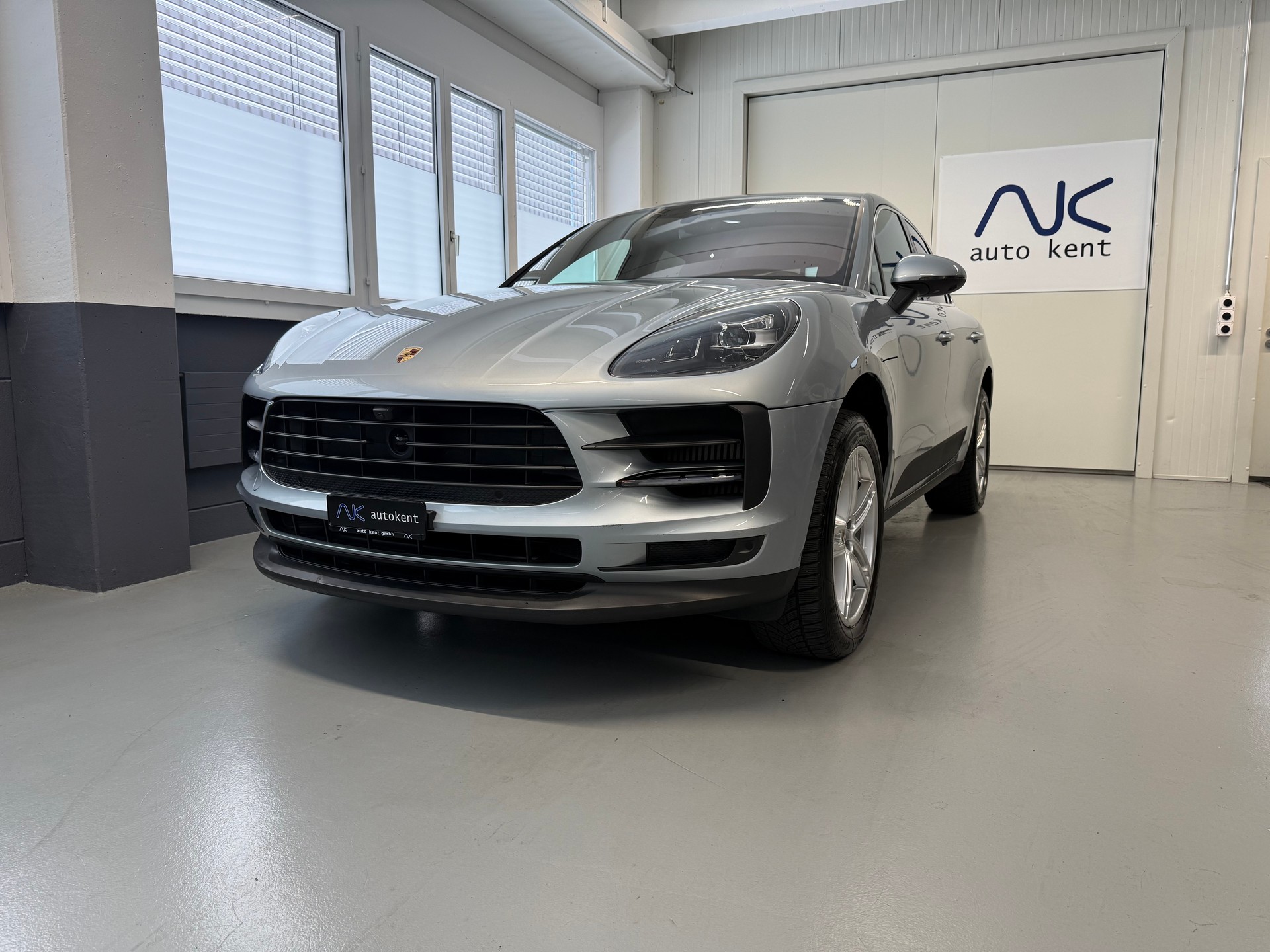 PORSCHE Macan S PDK