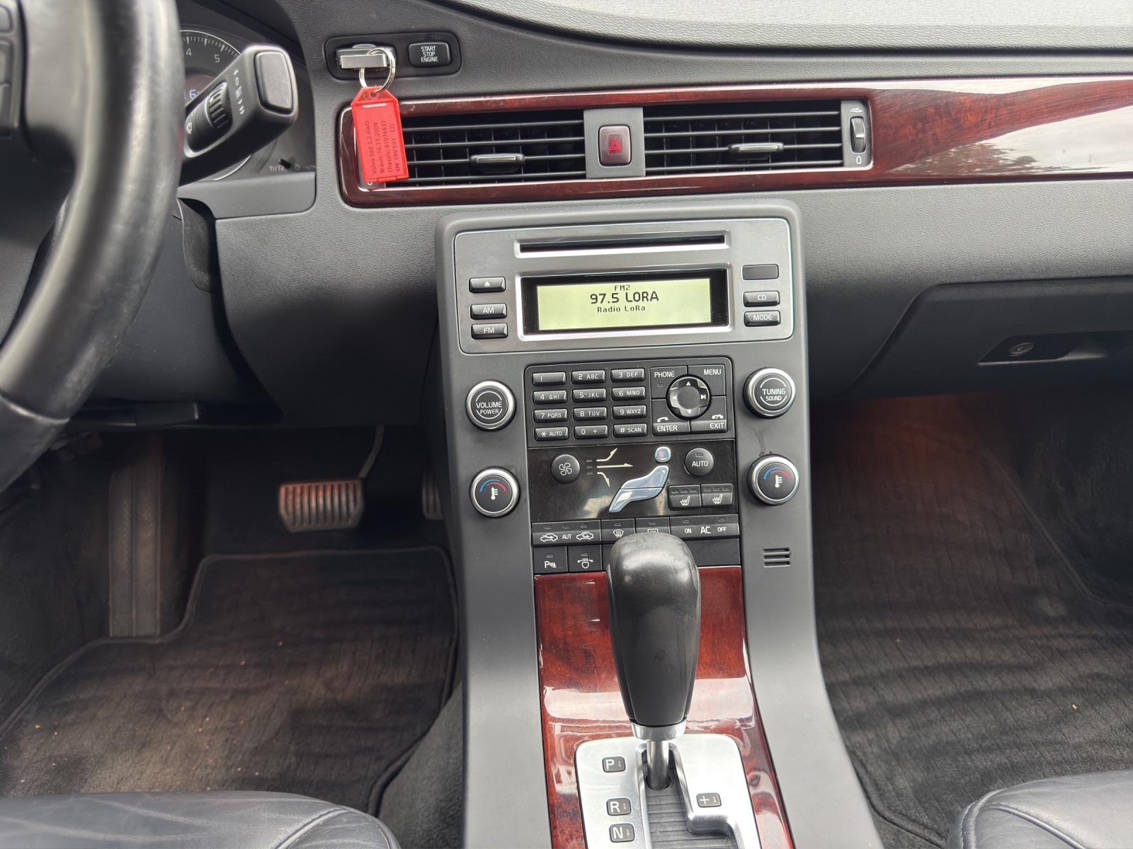 VOLVO S80 3.2 AWD Summum Geartronic-image-13