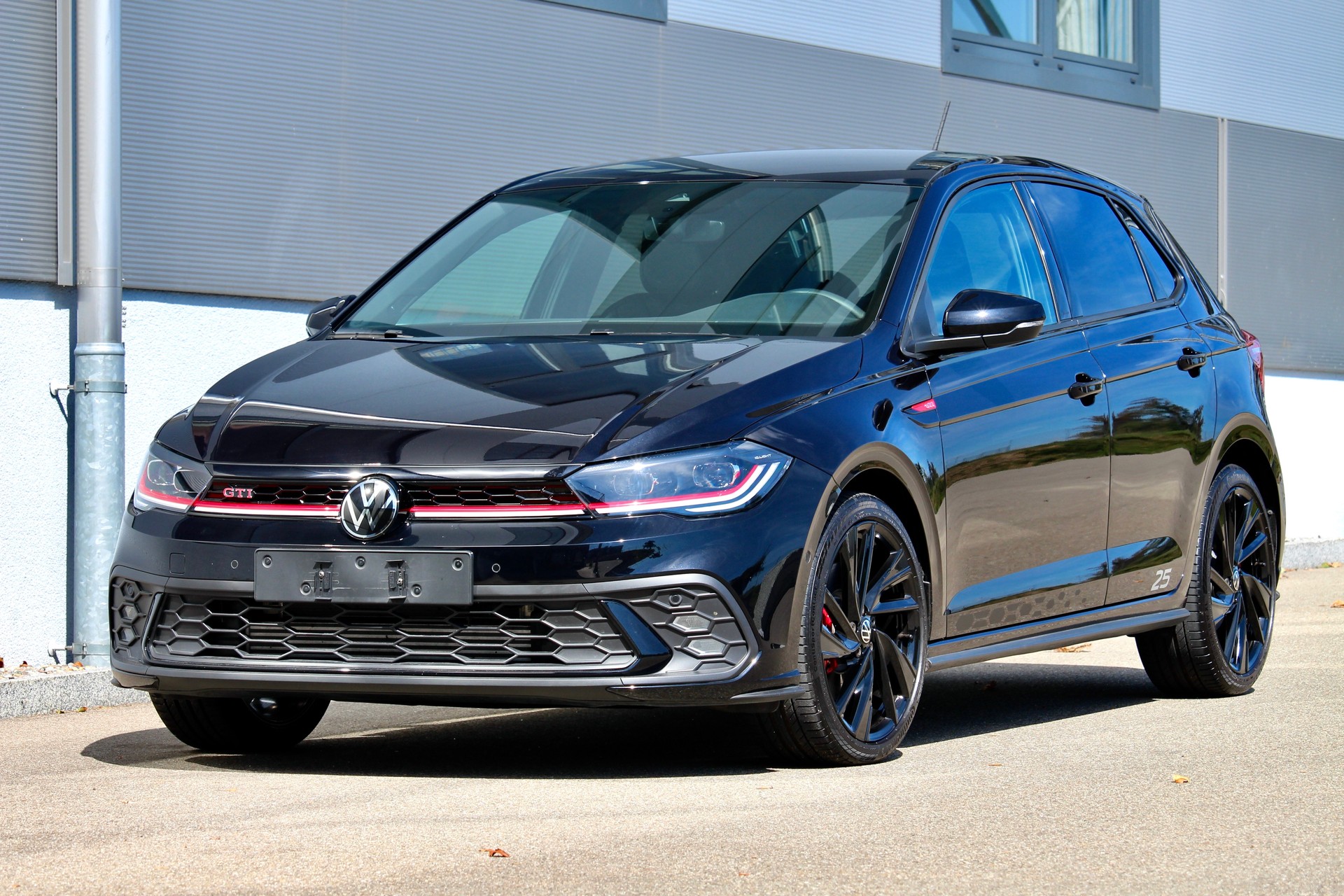 VW Polo 2.0 TSI GTI Edition 25 Years DSG "ONE of 2500" ° CH-Fahrzeug mit laufender Werks-Garantie bis 04.2028
