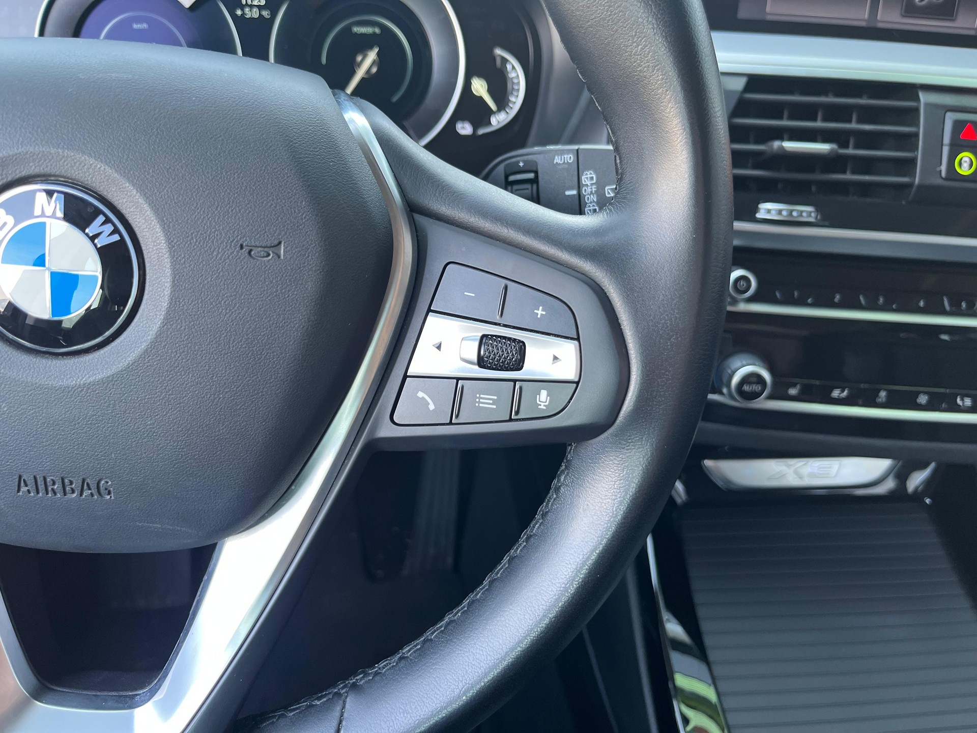 BMW X3 xDrive 30e-image-14