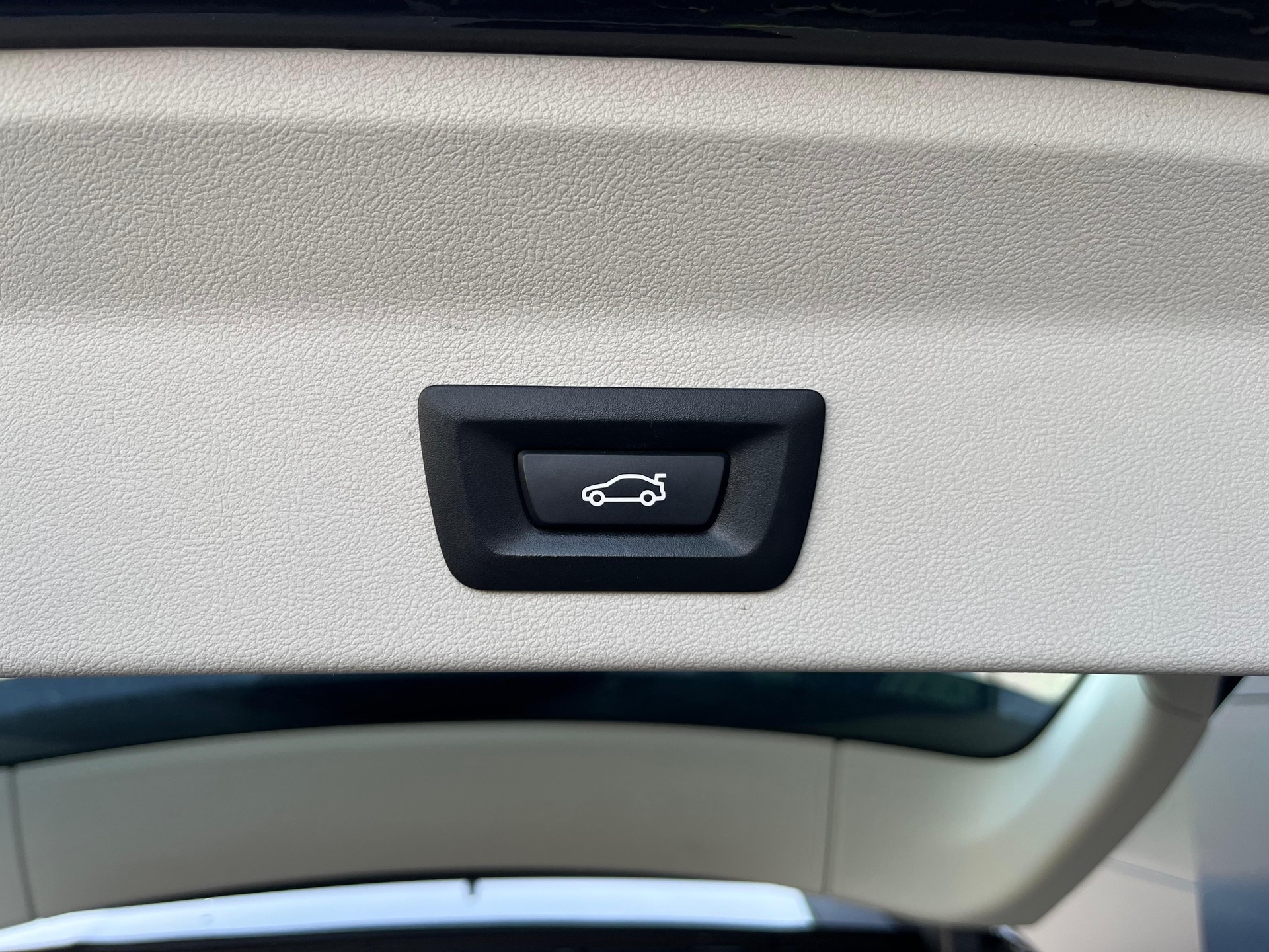BMW X3 xDrive 30e-image-16