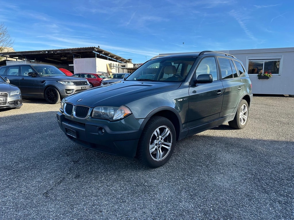 BMW X3 3.0i-image-1