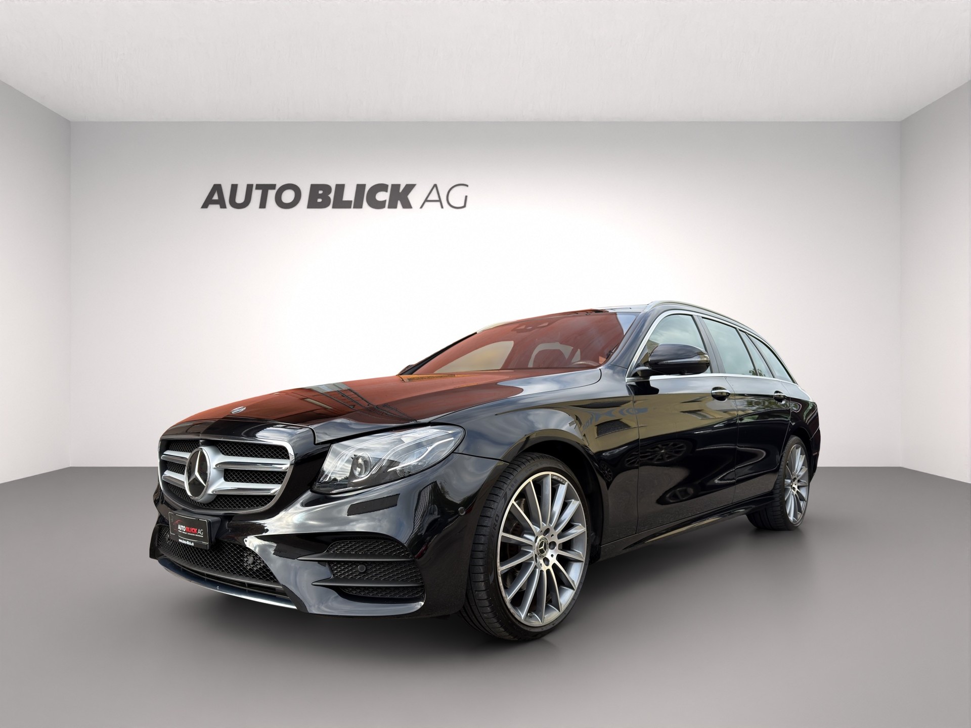 MERCEDES-BENZ E 220 d AMG Line 4Matic 9G-Tronic