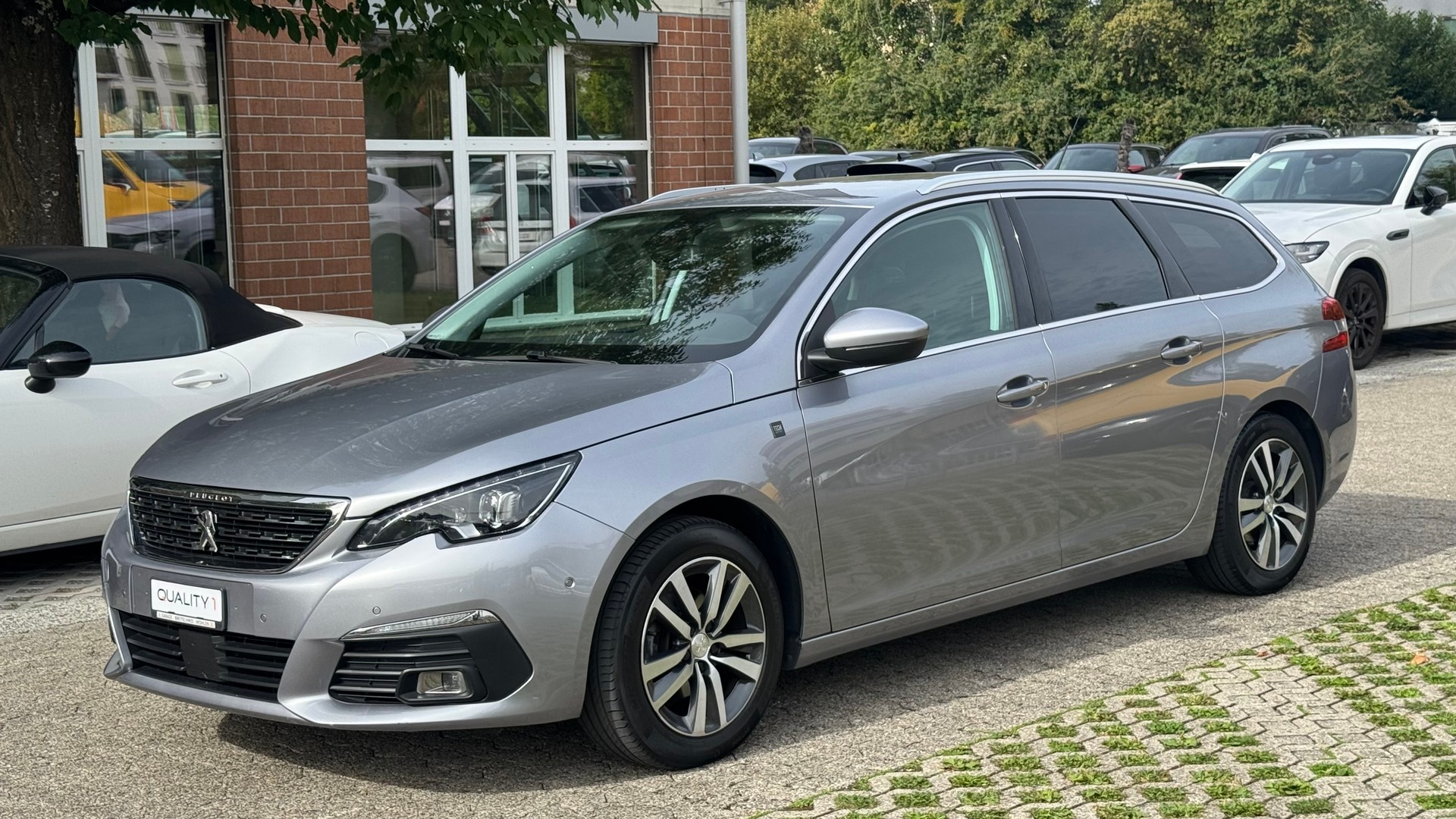 PEUGEOT 308 SW 1.5 BlueHDI Tech Edition EAT8