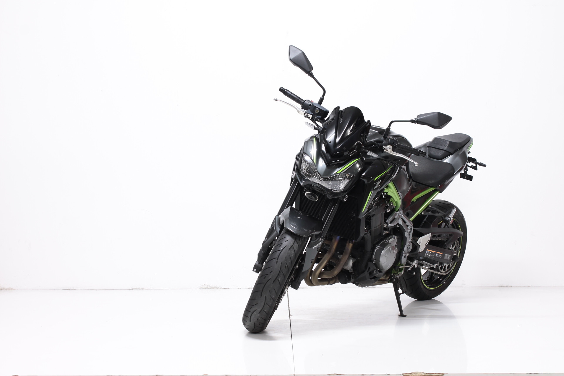 KAWASAKI Z 900-image-3