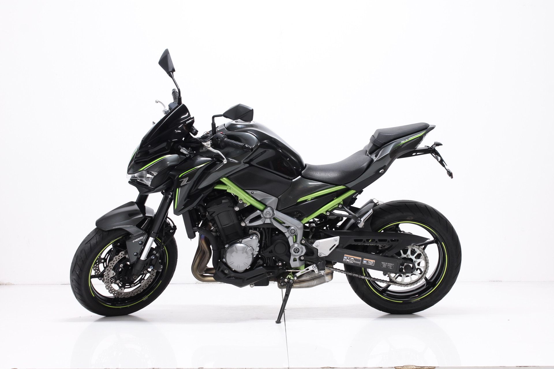 KAWASAKI Z 900-image-4