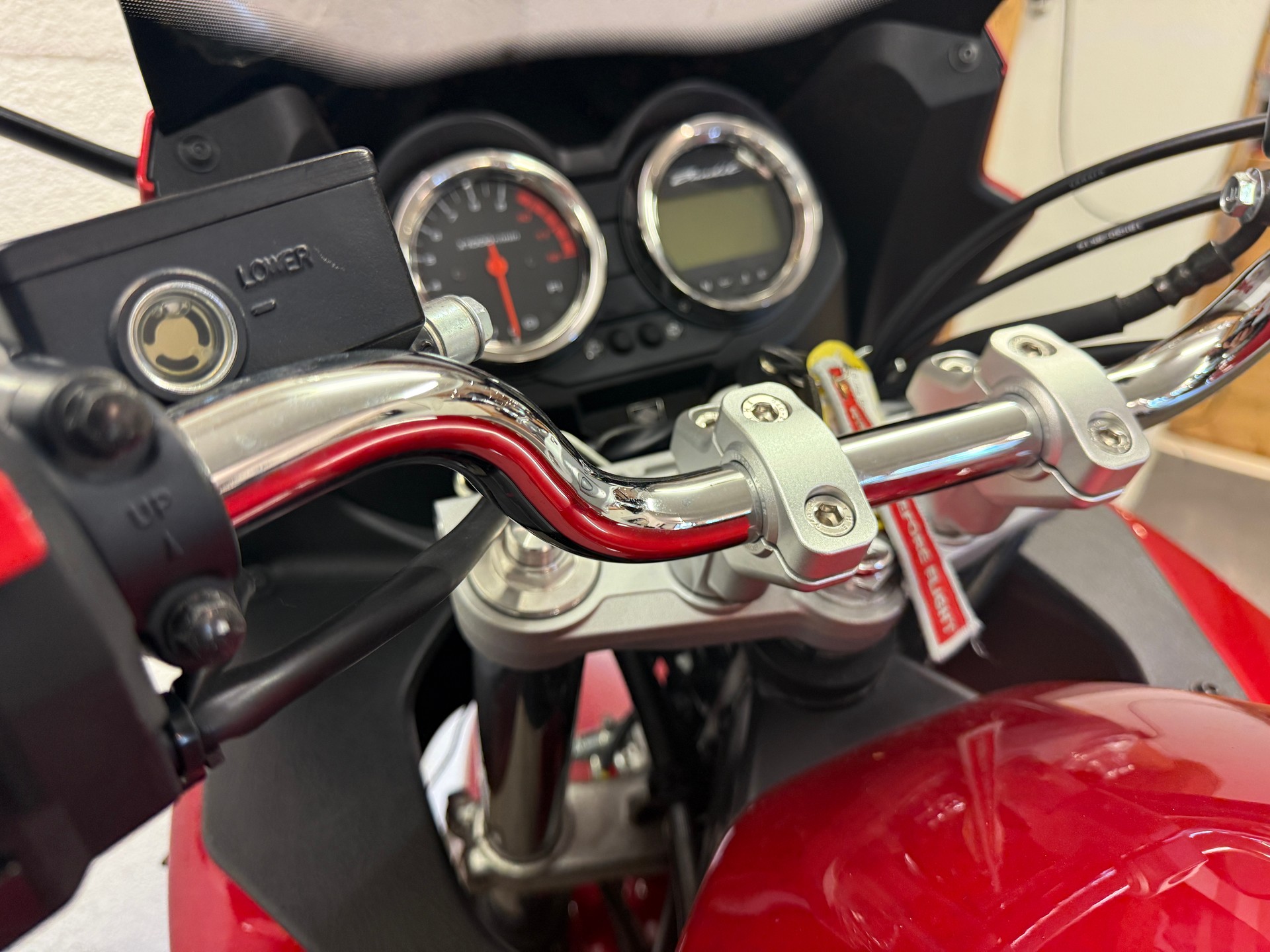 SUZUKI GSF 1250 S Bandit ABS-image-6