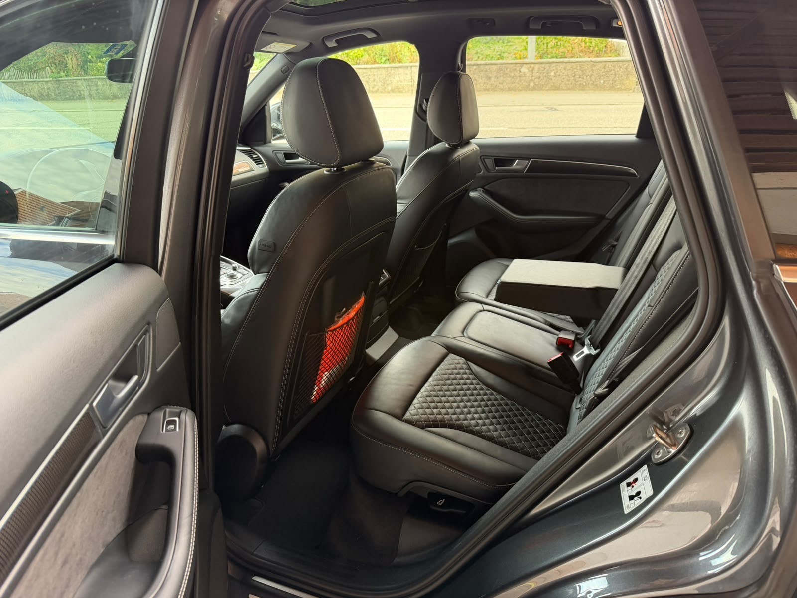 AUDI SQ5 plus-image-5