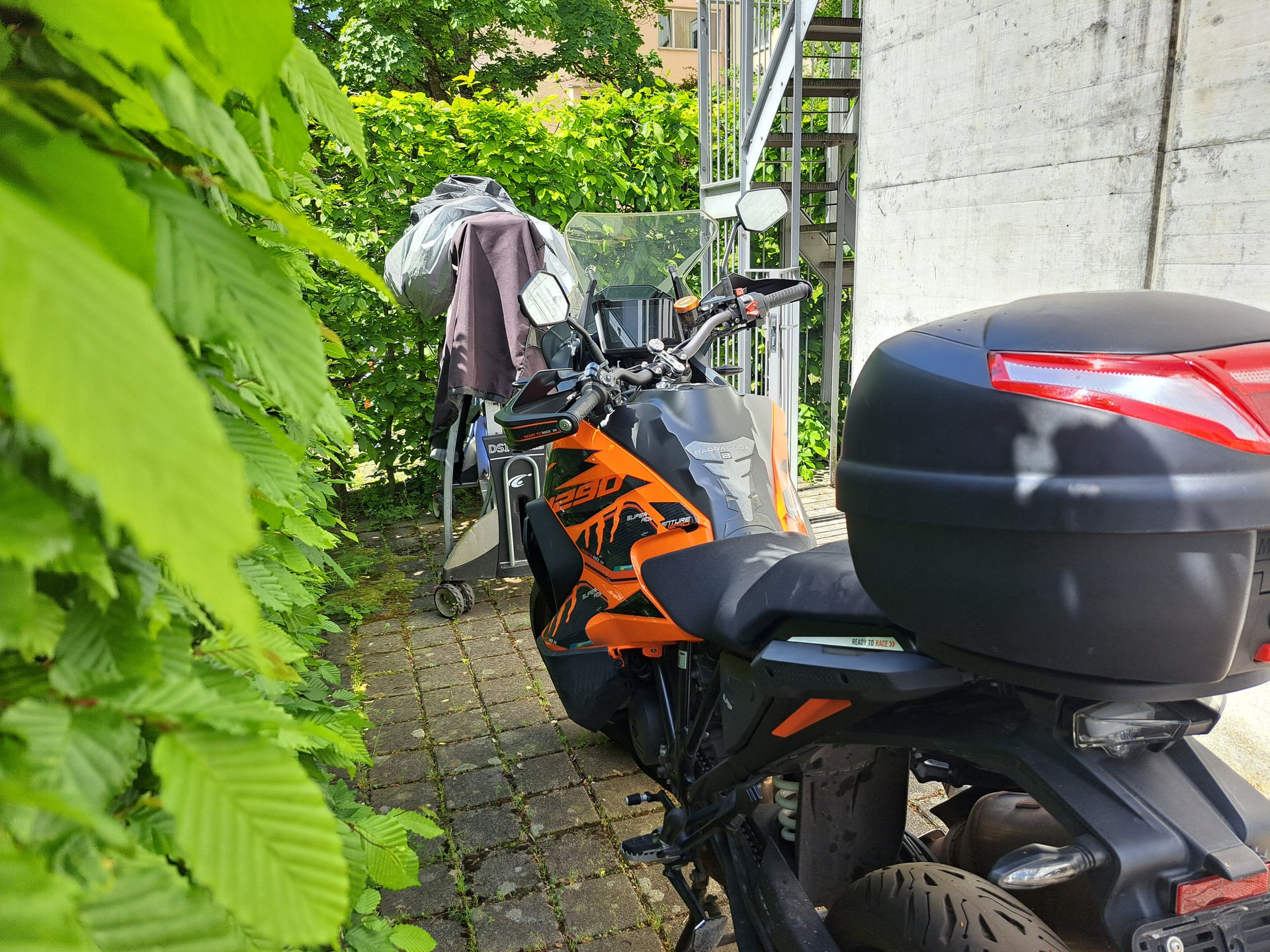 KTM 1290 Super Adventure S-image-1