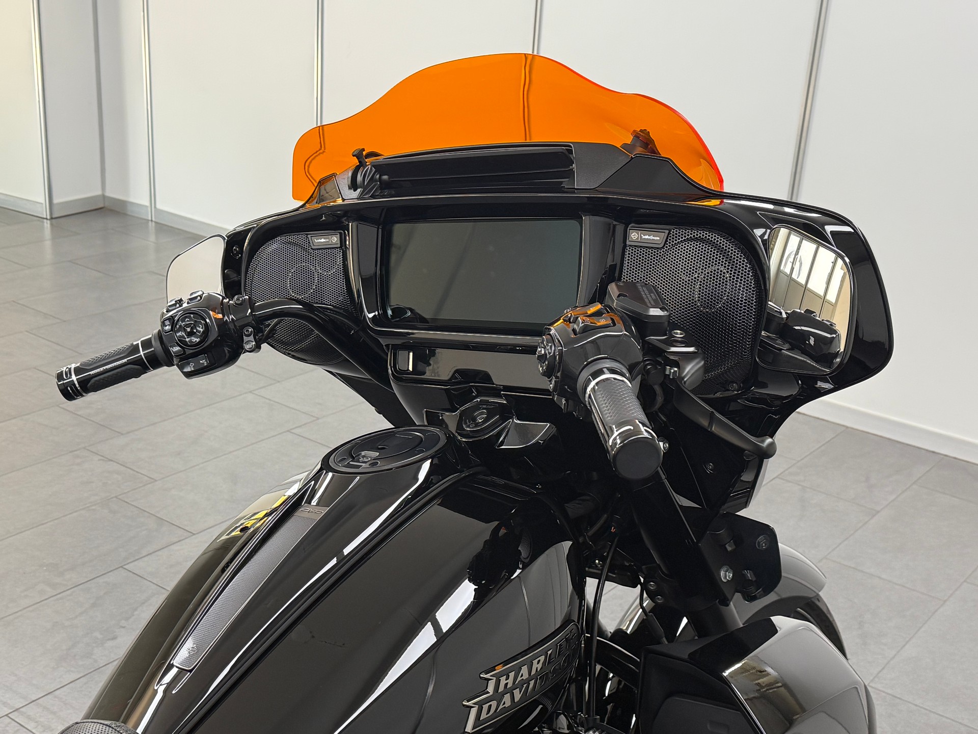 HARLEY-DAVIDSON FLHXSE Street Glide CVO 121-image-6