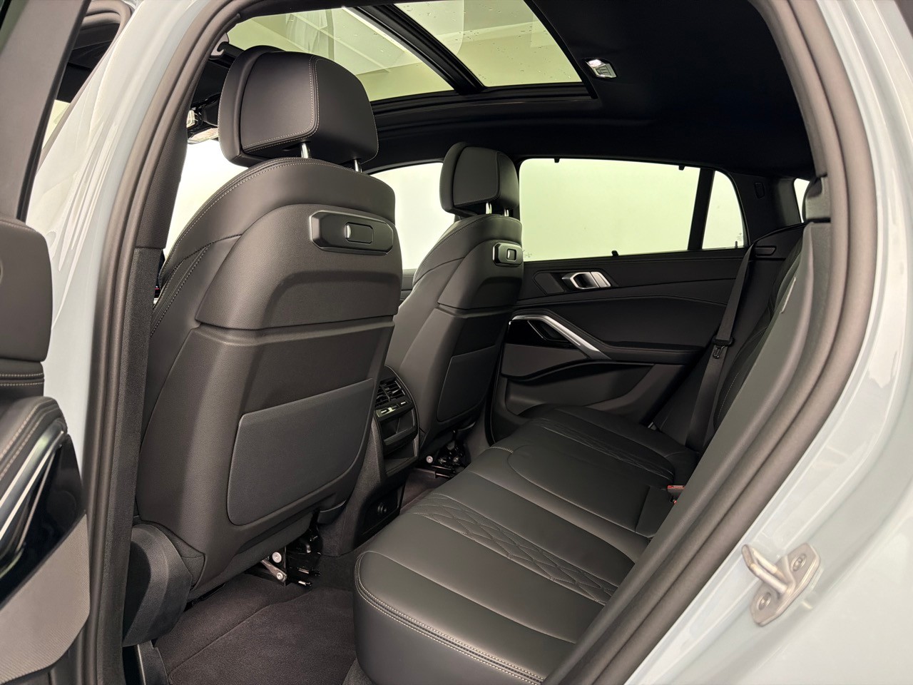 BMW X6 xDrive 48V 40i M Sport-image-5