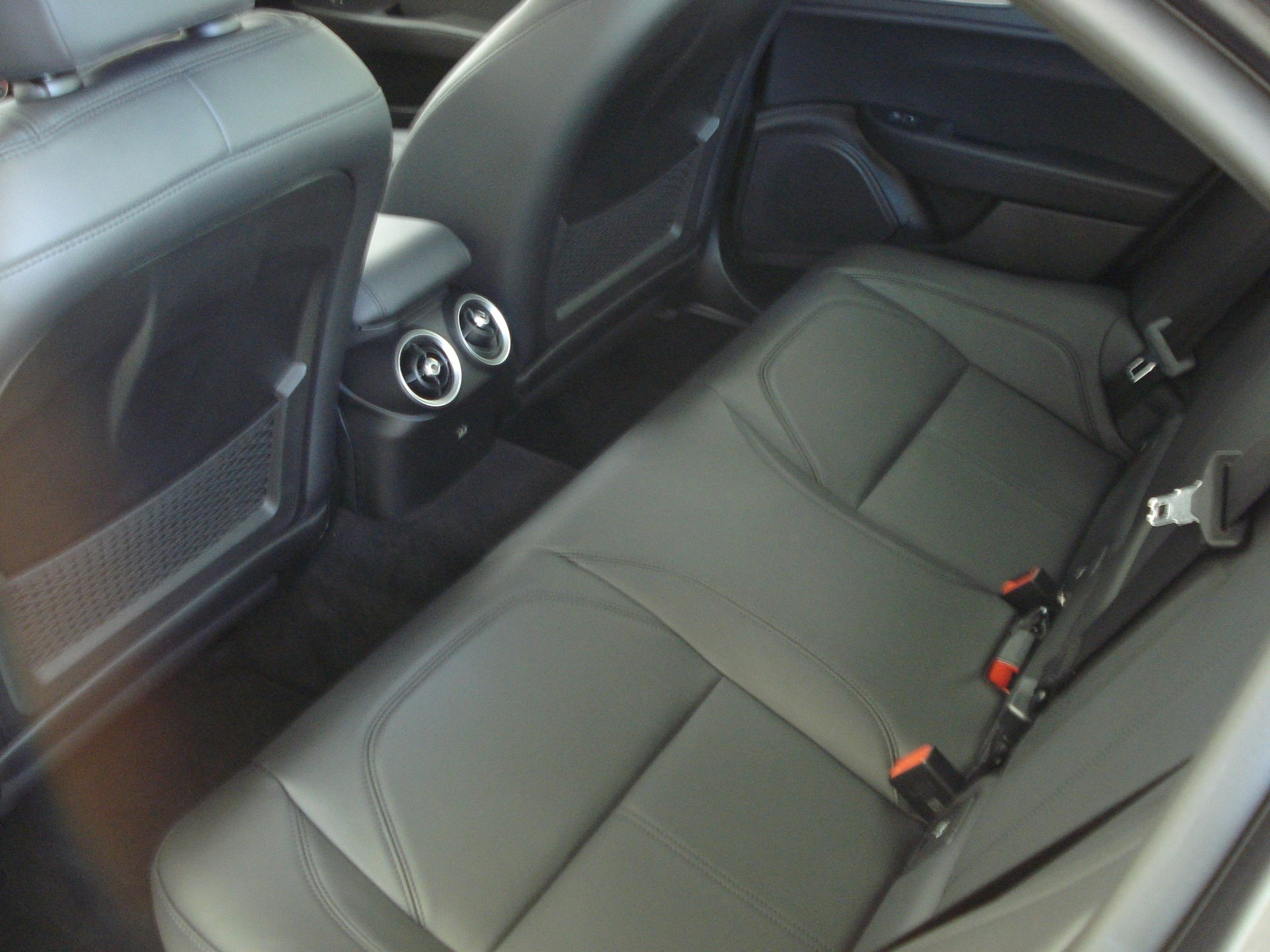 ALFA ROMEO Giulia 2.2 JTDM Super Automatic-image-4