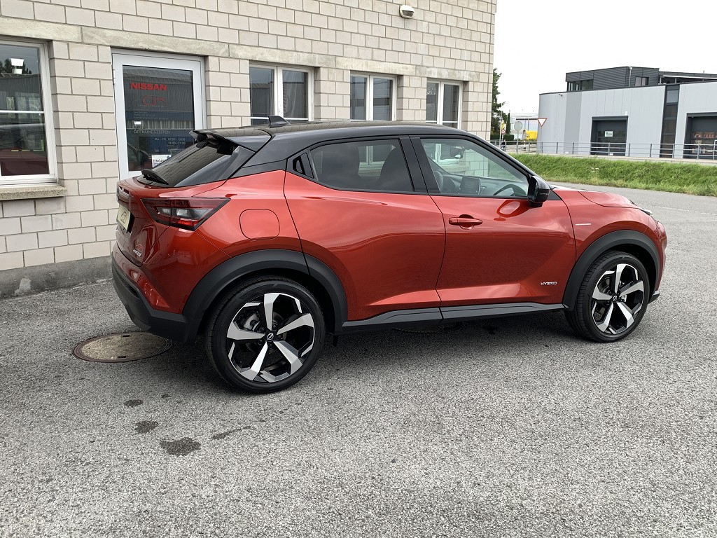 NISSAN Juke 1.6 Hybrid Tekna-image-4